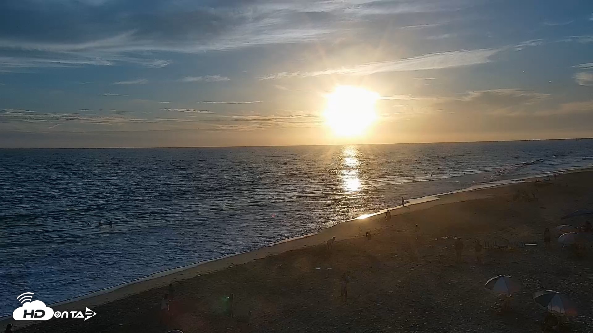 Snapshot of Carlsbad Beach Surf Live Webcam taken Jul 4, 2026, 7:43pm PDT
