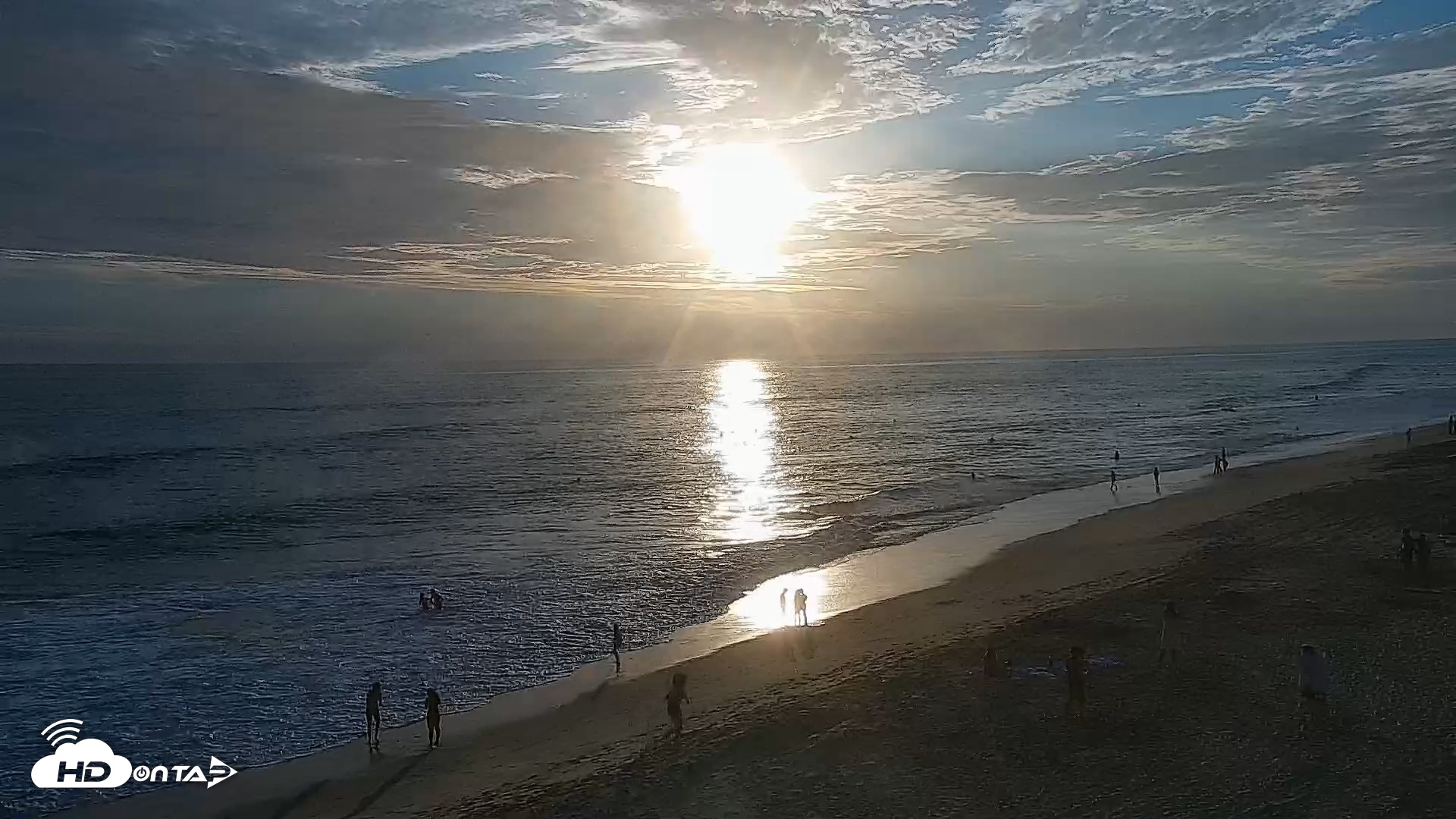 Snapshot of Carlsbad Beach Surf Live Webcam taken Jul 20, 2026, 7:25pm PDT