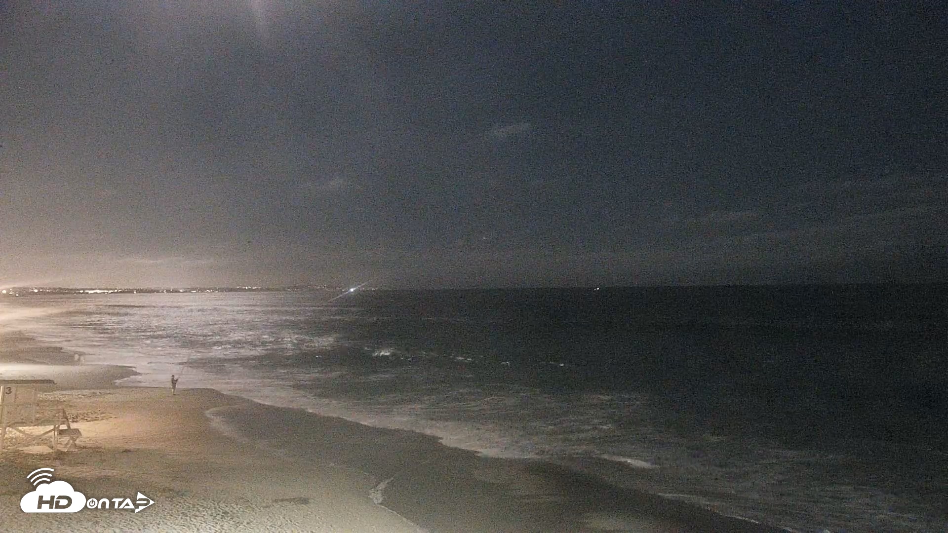 Snapshot of Carlsbad Beach Surf Live Webcam taken Jun 26, 2026, 9:12pm PDT