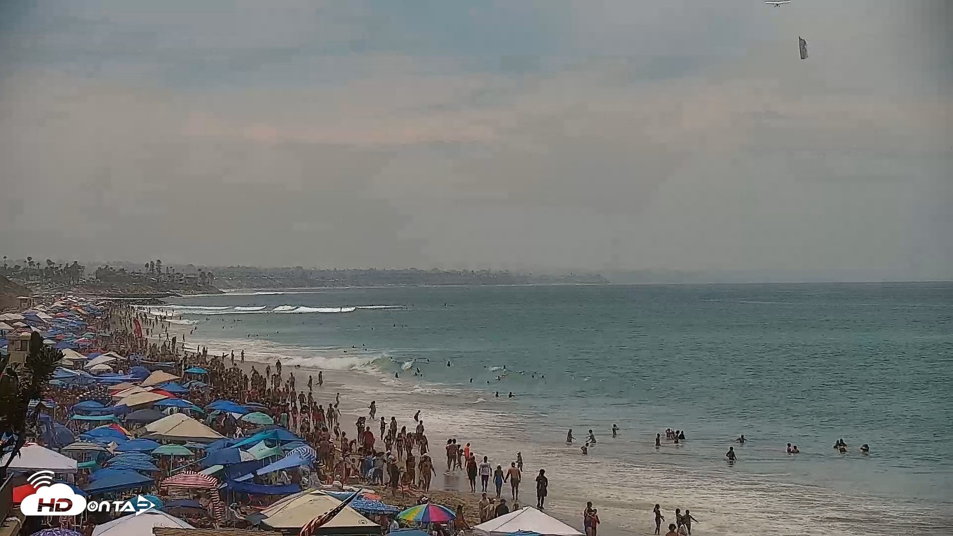 Snapshot of Carlsbad Beach Surf Live Webcam taken Jul 4, 2026, 12:10pm PDT
