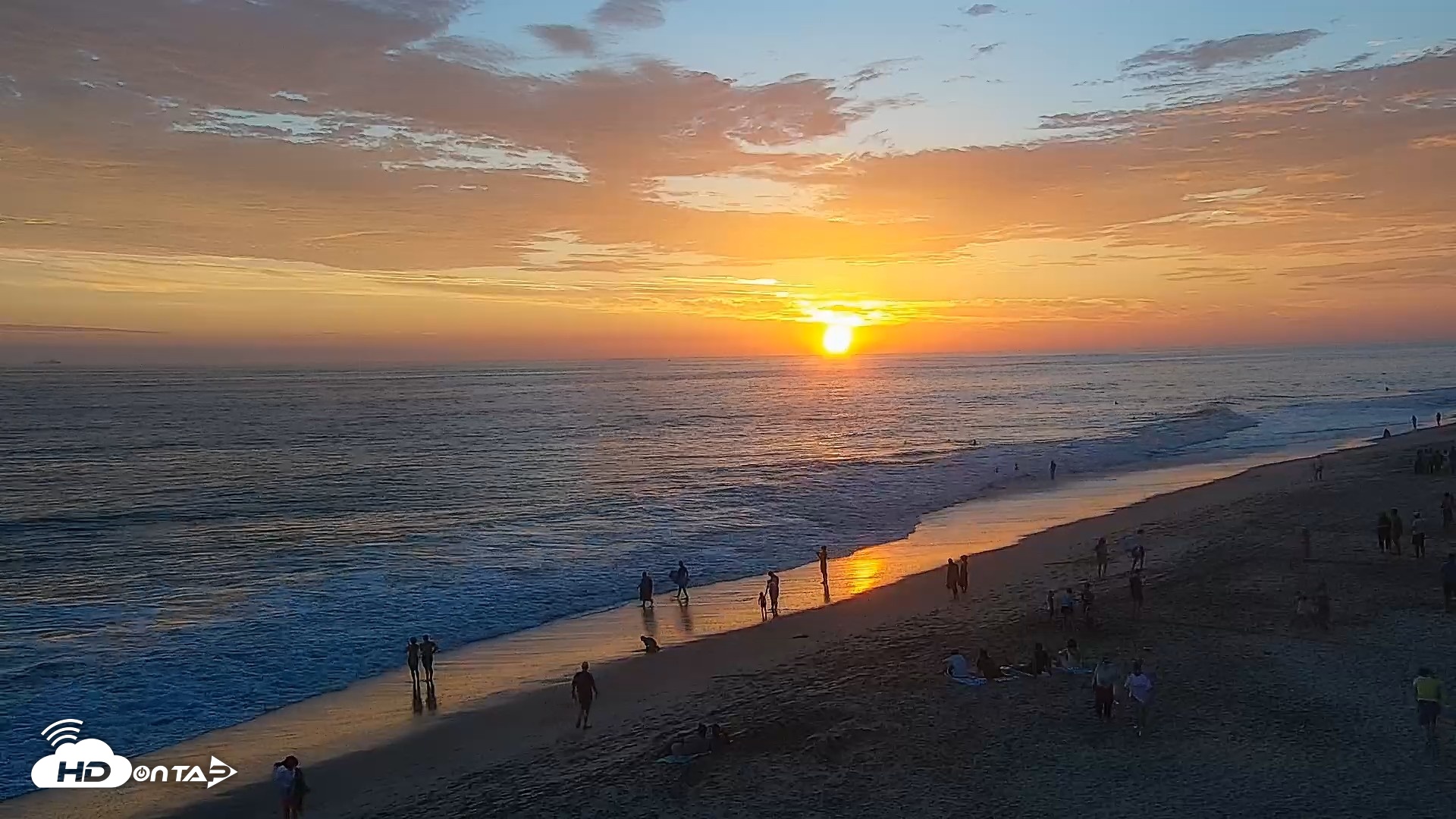 Snapshot of Carlsbad Beach Surf Live Webcam taken Jul 20, 2026, 7:53pm PDT