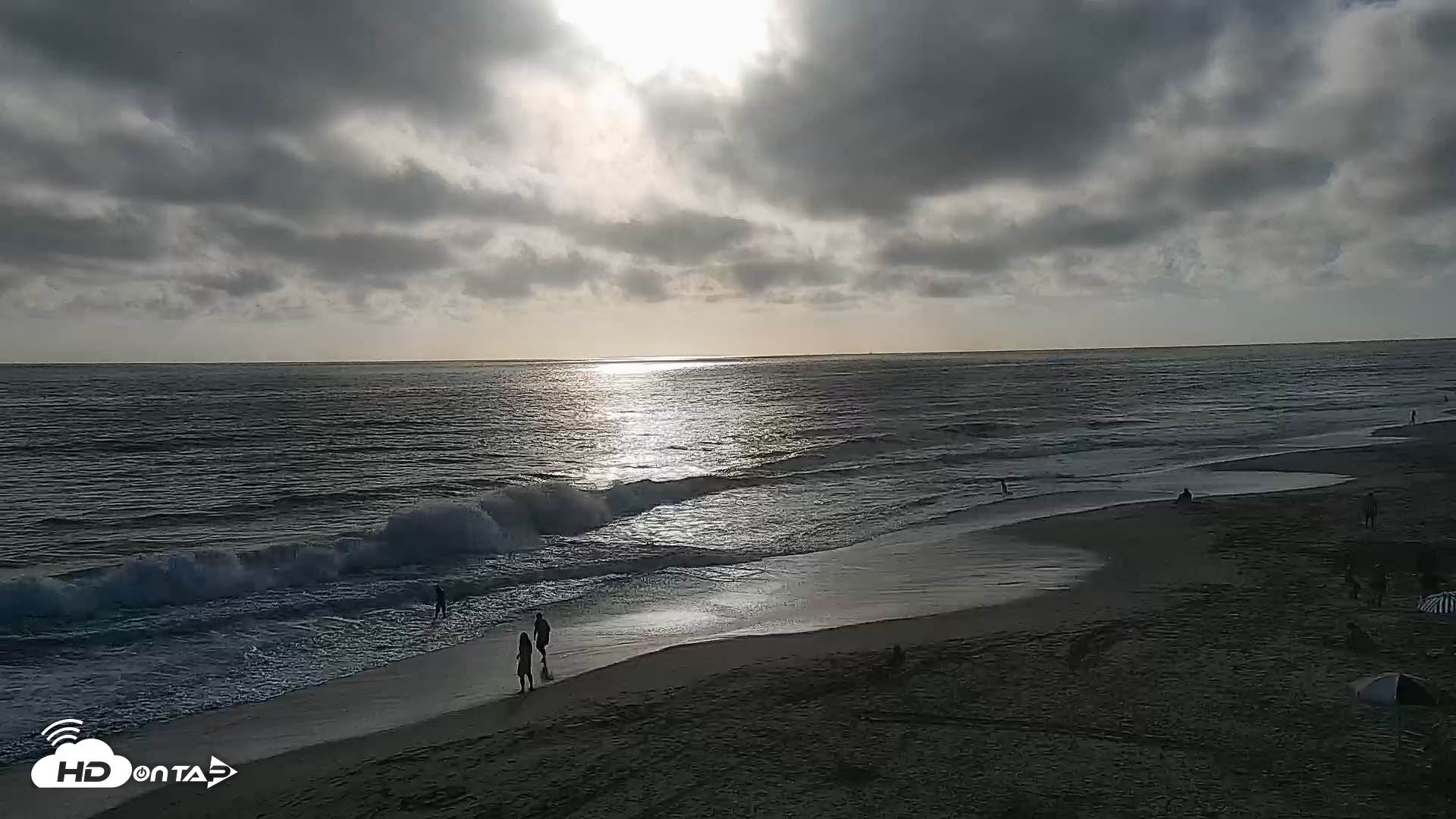 Snapshot of Carlsbad Beach Surf Live Webcam taken Jul 7, 2026, 6:50pm PDT