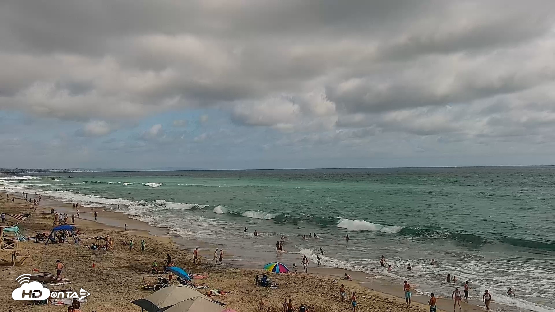 Snapshot of Carlsbad Beach Surf Live Webcam taken Jun 30, 2026, 4:39pm PDT