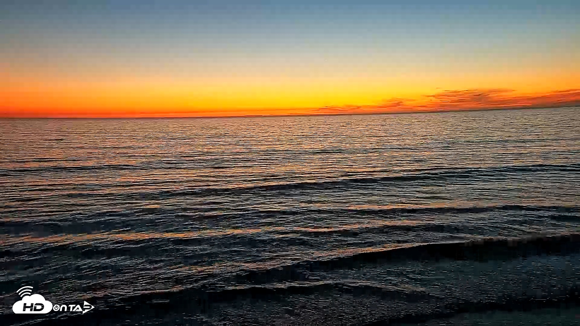 Snapshot of Carlsbad Beach Surf Live Webcam taken Feb 26, 2026, 6:15pm PST