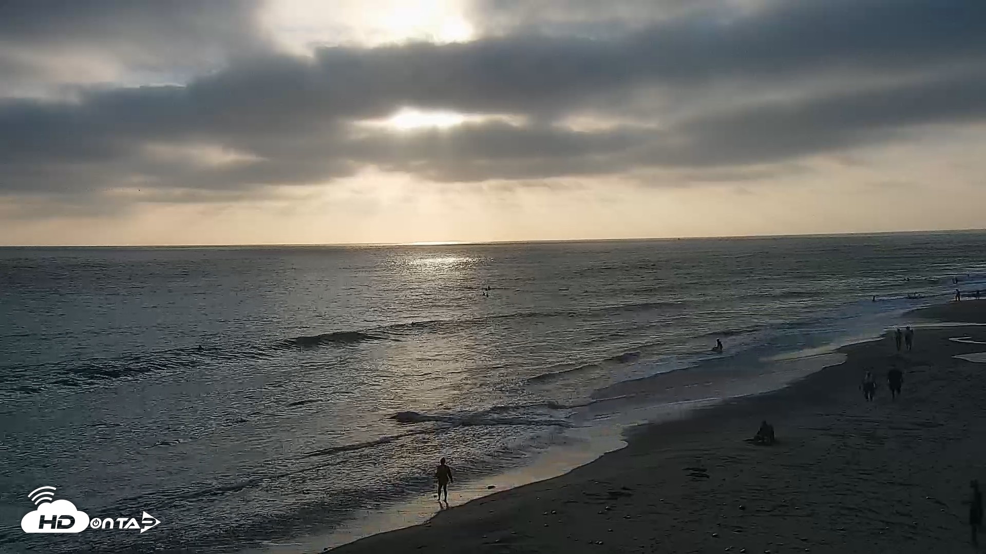 Snapshot of Carlsbad Beach Surf Live Webcam taken Jul 26, 2026, 7:06pm PDT