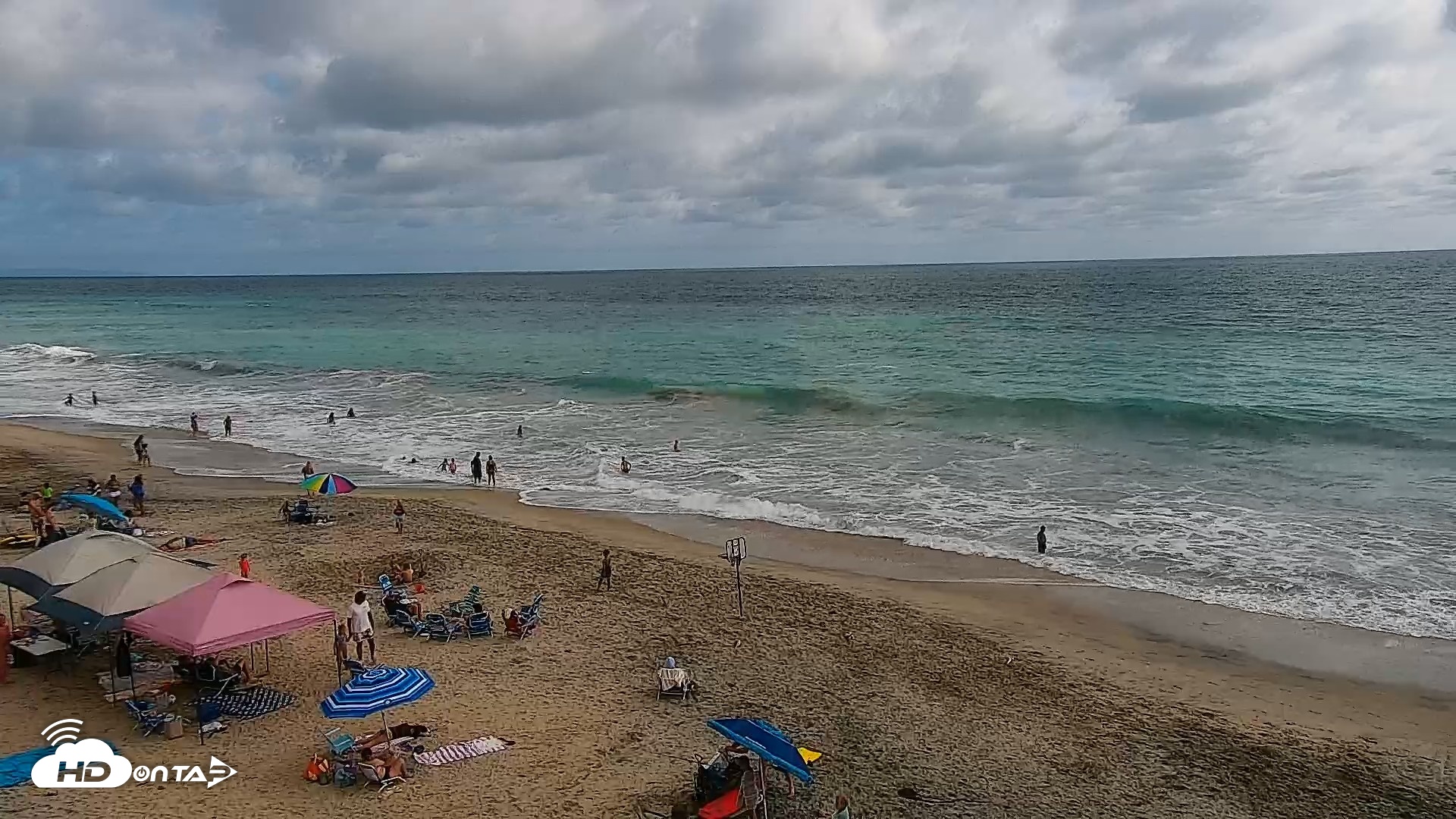 Snapshot of Carlsbad Beach Surf Live Webcam taken Jun 30, 2026, 4:52pm PDT