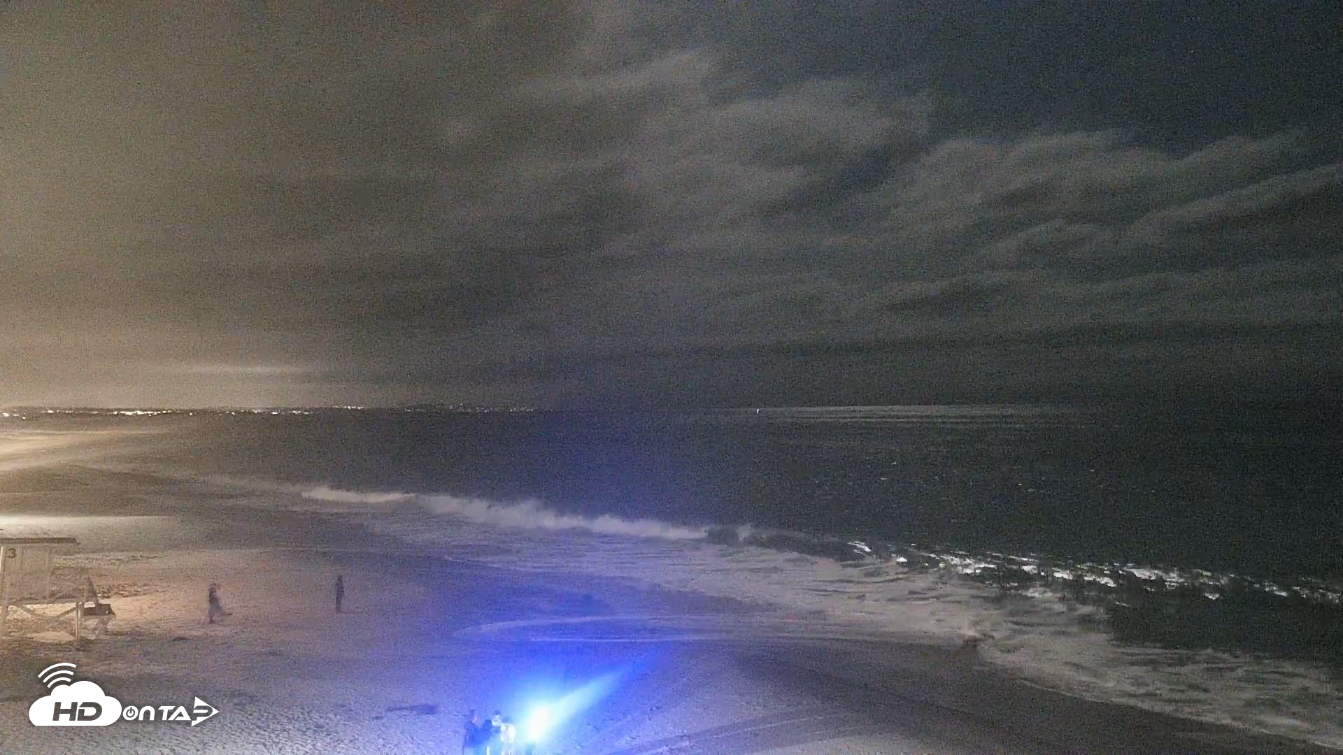 Snapshot of Carlsbad Beach Surf Live Webcam taken Jun 26, 2026, 10:36pm PDT