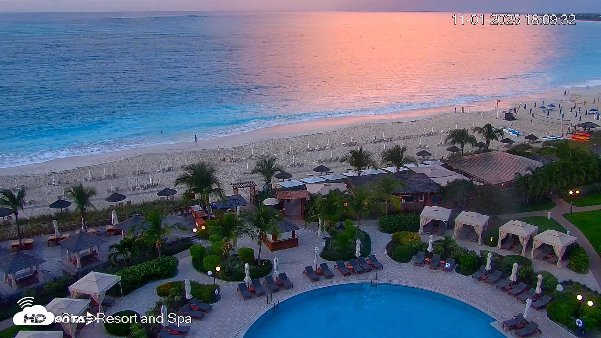 Snapshot of Turks and Caicos Seven Stars Resort Live Webcam taken Nov 1, 2025, 6:10pm EDT