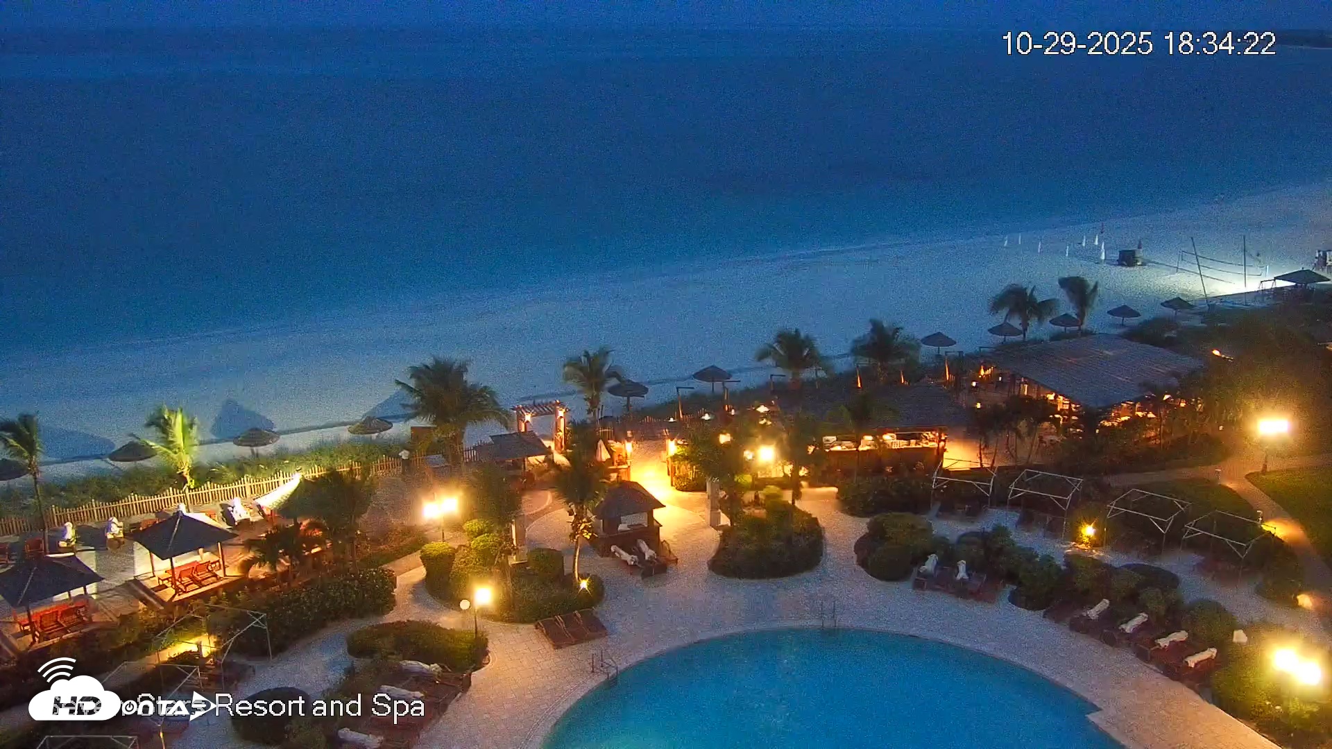 Snapshot of Turks and Caicos Seven Stars Resort Live Webcam taken Oct 29, 2025, 6:35pm EDT
