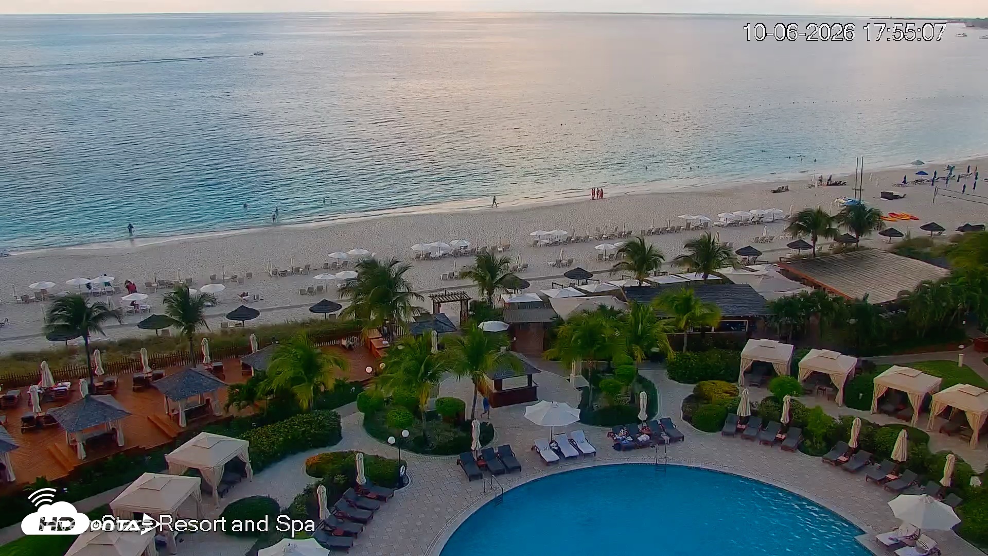 Snapshot of Turks and Caicos Seven Stars Resort Live Webcam taken Oct 6, 2026, 5:57pm EDT