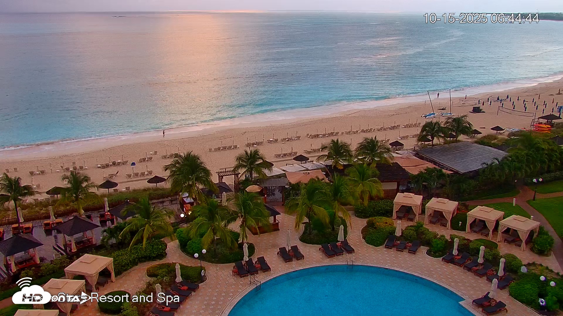 Snapshot of Turks and Caicos Seven Stars Resort Live Webcam taken Oct 15, 2025, 6:45am EDT