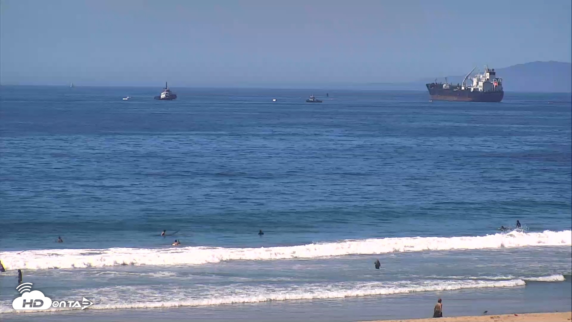 Snapshot of El Porto Beach Roving Live Cam taken Sep 9, 2026, 1:06pm PDT