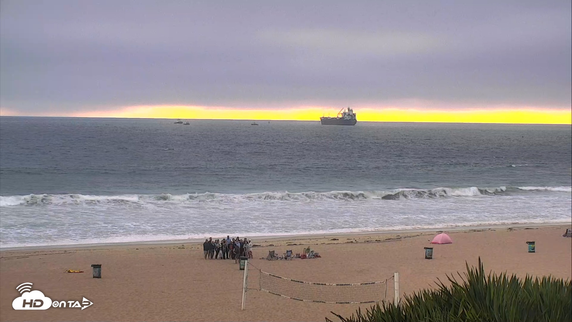 Snapshot of El Porto Beach Roving Live Cam taken Jun 16, 2026, 7:06pm PDT