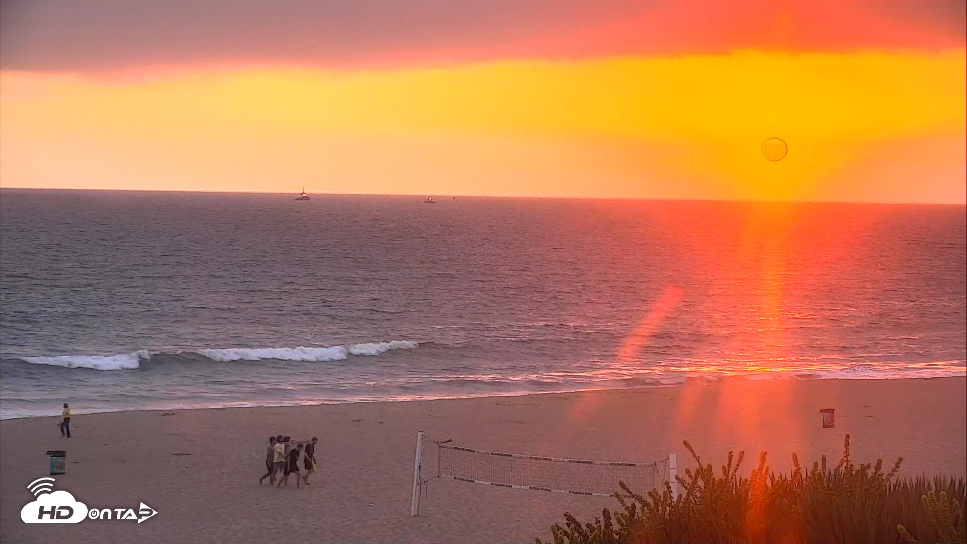 Snapshot of El Porto Beach Roving Live Cam taken Jul 20, 2025, 7:55pm PDT