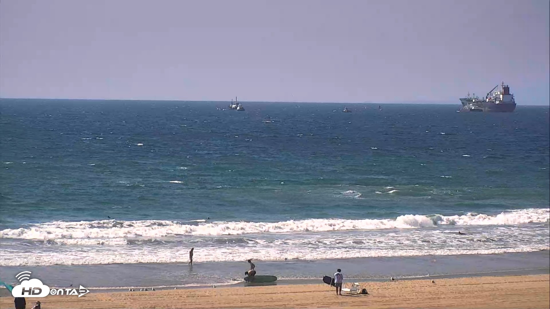 Snapshot of El Porto Beach Roving Live Cam taken Sep 22, 2026, 2:30pm PDT