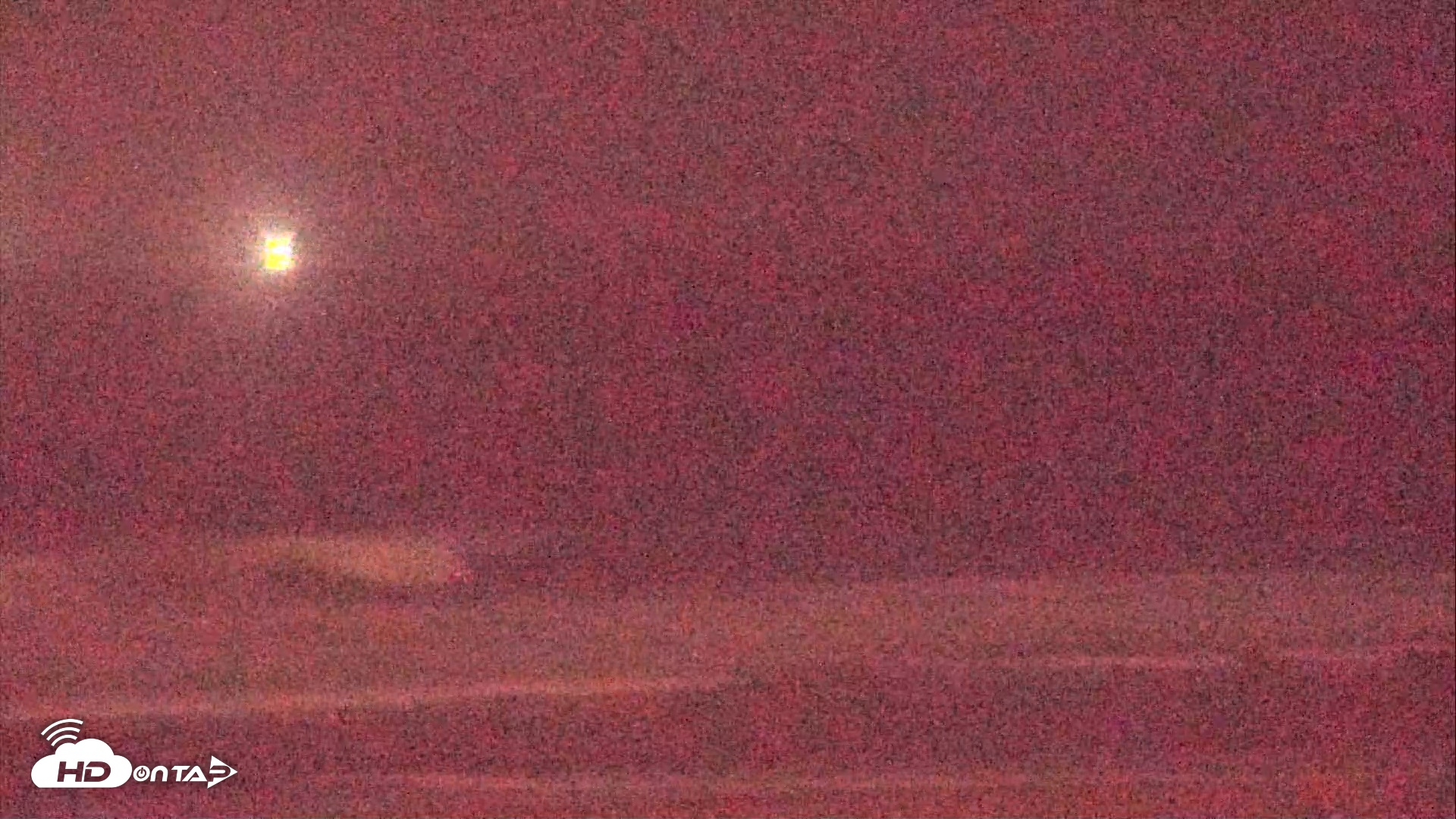 Snapshot of El Porto Beach Roving Live Cam taken Jul 29, 2026, 2:16am PDT