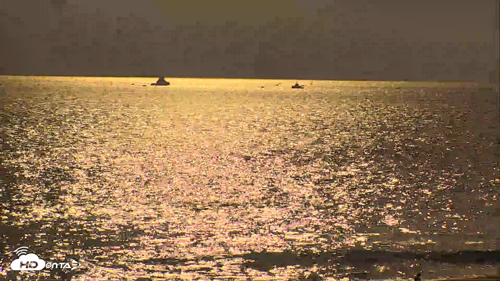 Snapshot of El Porto Beach Roving Live Cam taken Jul 11, 2026, 6:35pm PDT