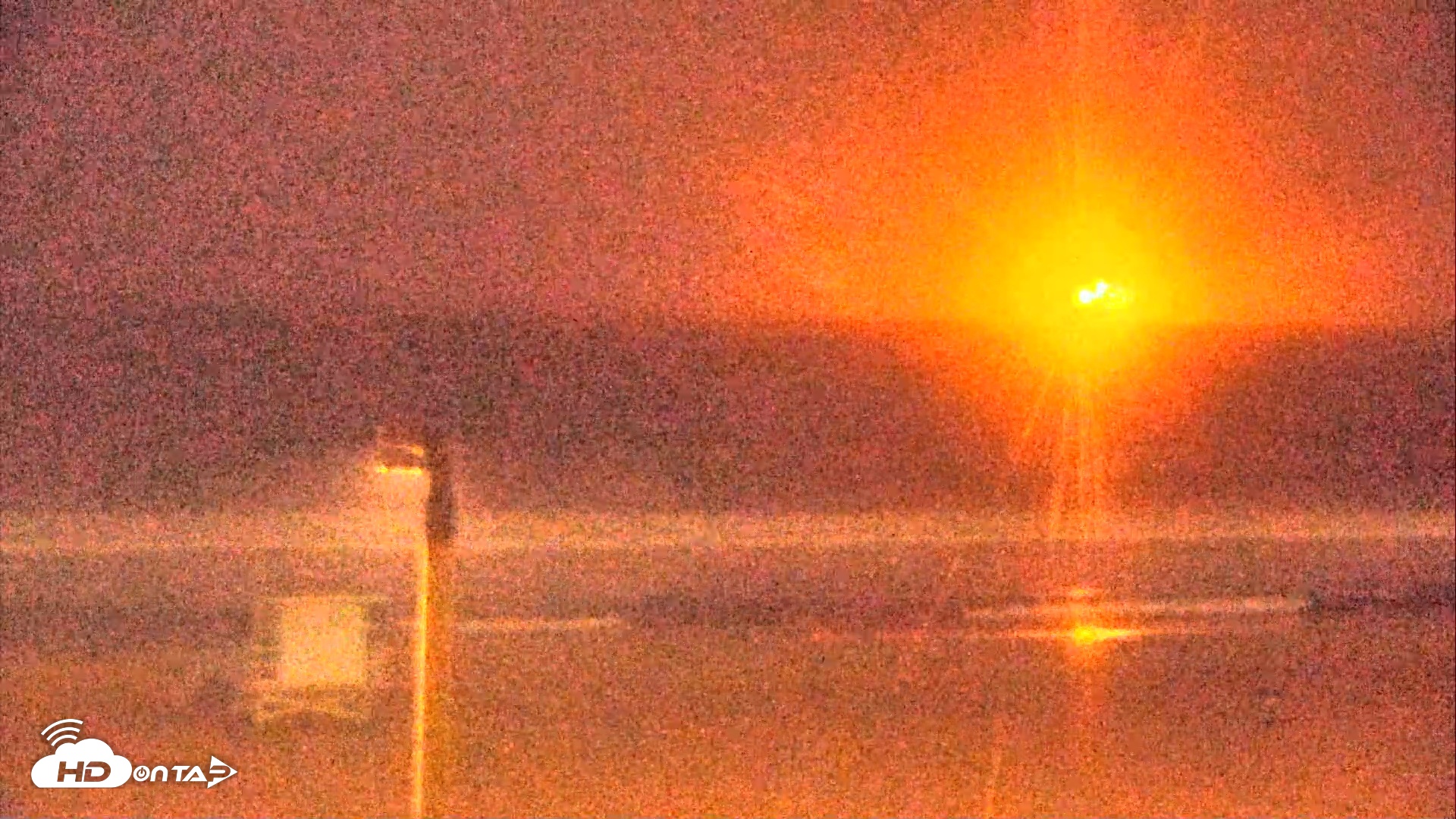 Snapshot of El Porto Beach Roving Live Cam taken Jul 29, 2026, 2:17am PDT