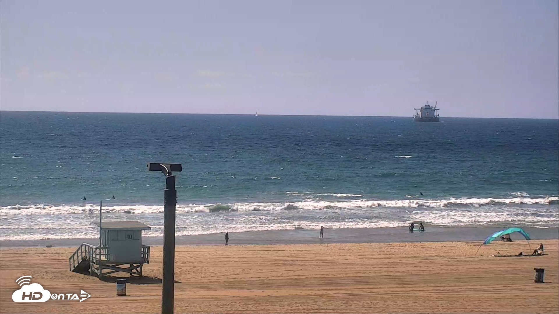 Snapshot of El Porto Beach Roving Live Cam taken Sep 22, 2026, 2:31pm PDT