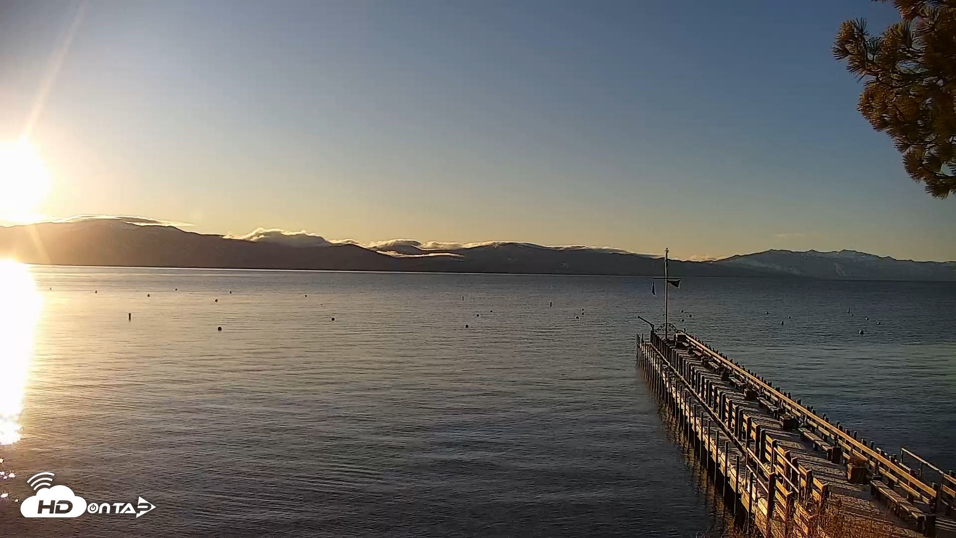 Snapshot of Garwoods Grill and Pier Live Cam taken Feb 20, 2025, 7:16am PST
