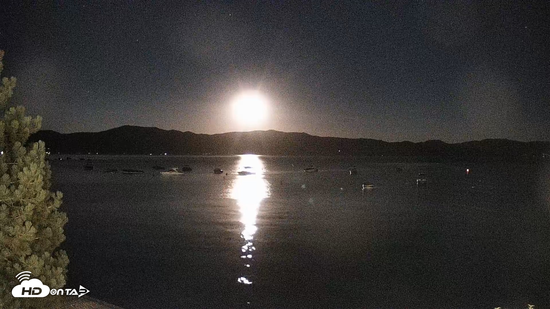 Snapshot of Garwoods Grill and Pier Live Cam taken Jul 30, 2026, 9:34pm PDT