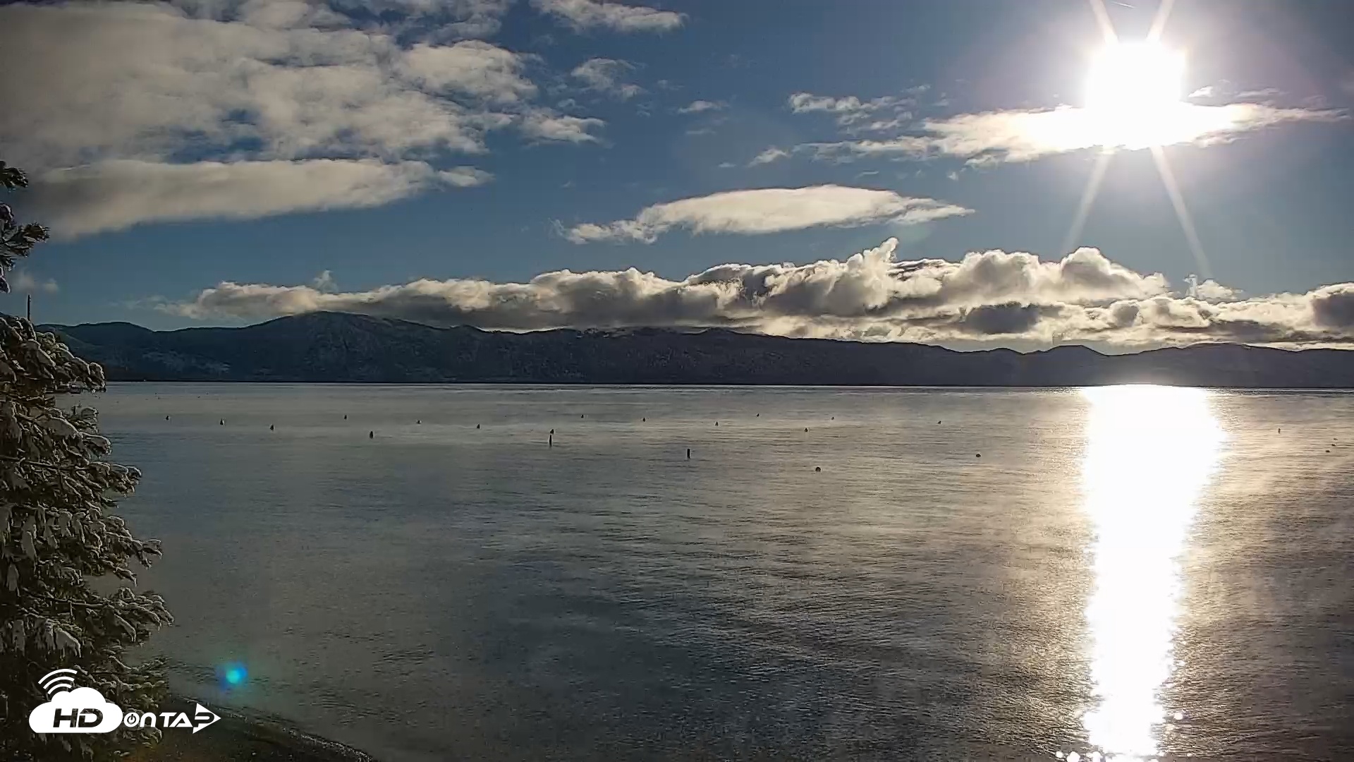 Snapshot of Garwoods Grill and Pier Live Cam taken Dec 27, 2025, 8:44am PST