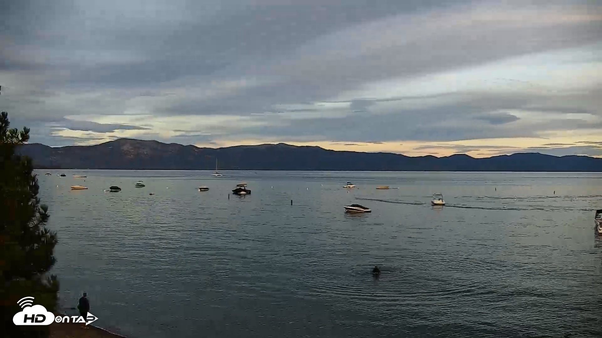 Snapshot of Garwoods Grill and Pier Live Cam taken Sep 9, 2026, 7:09pm PDT