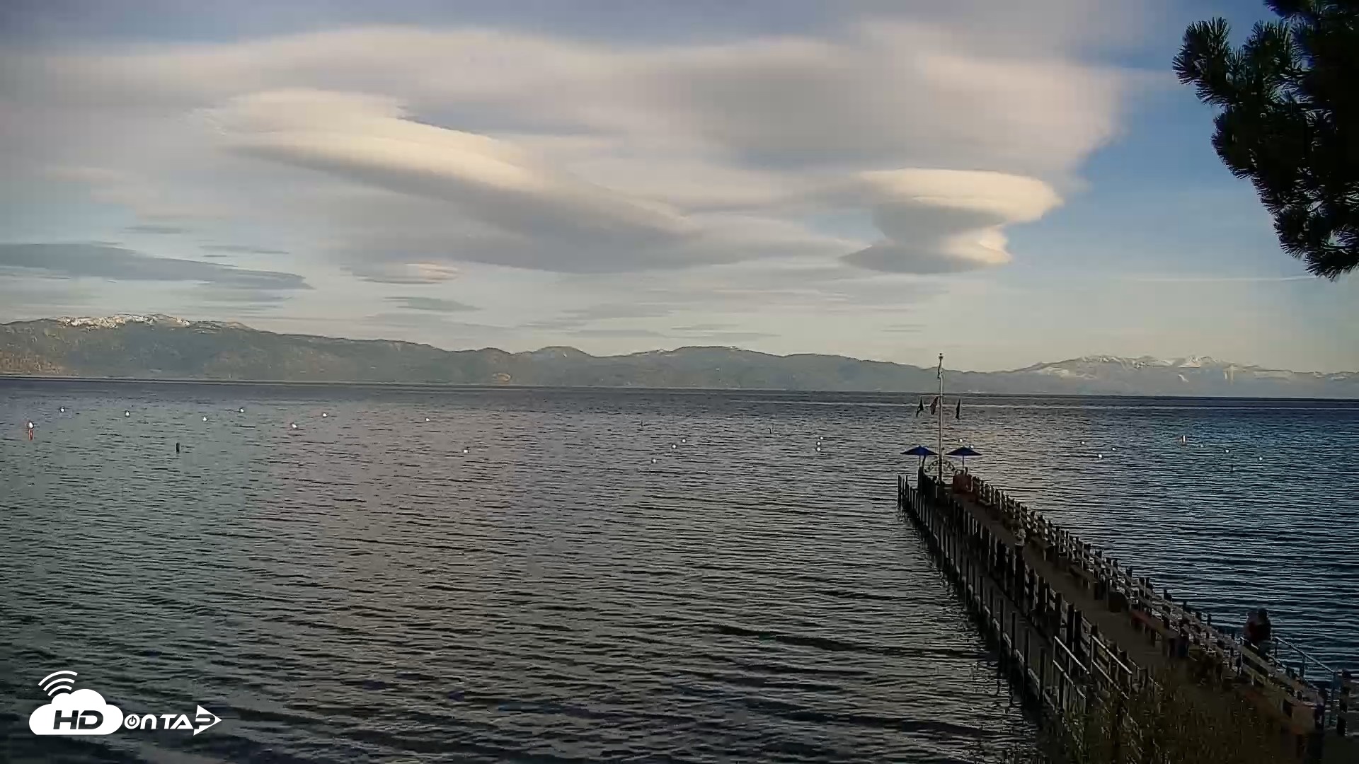 Snapshot of Garwoods Grill and Pier Live Cam taken Apr 19, 2026, 6:37pm PDT