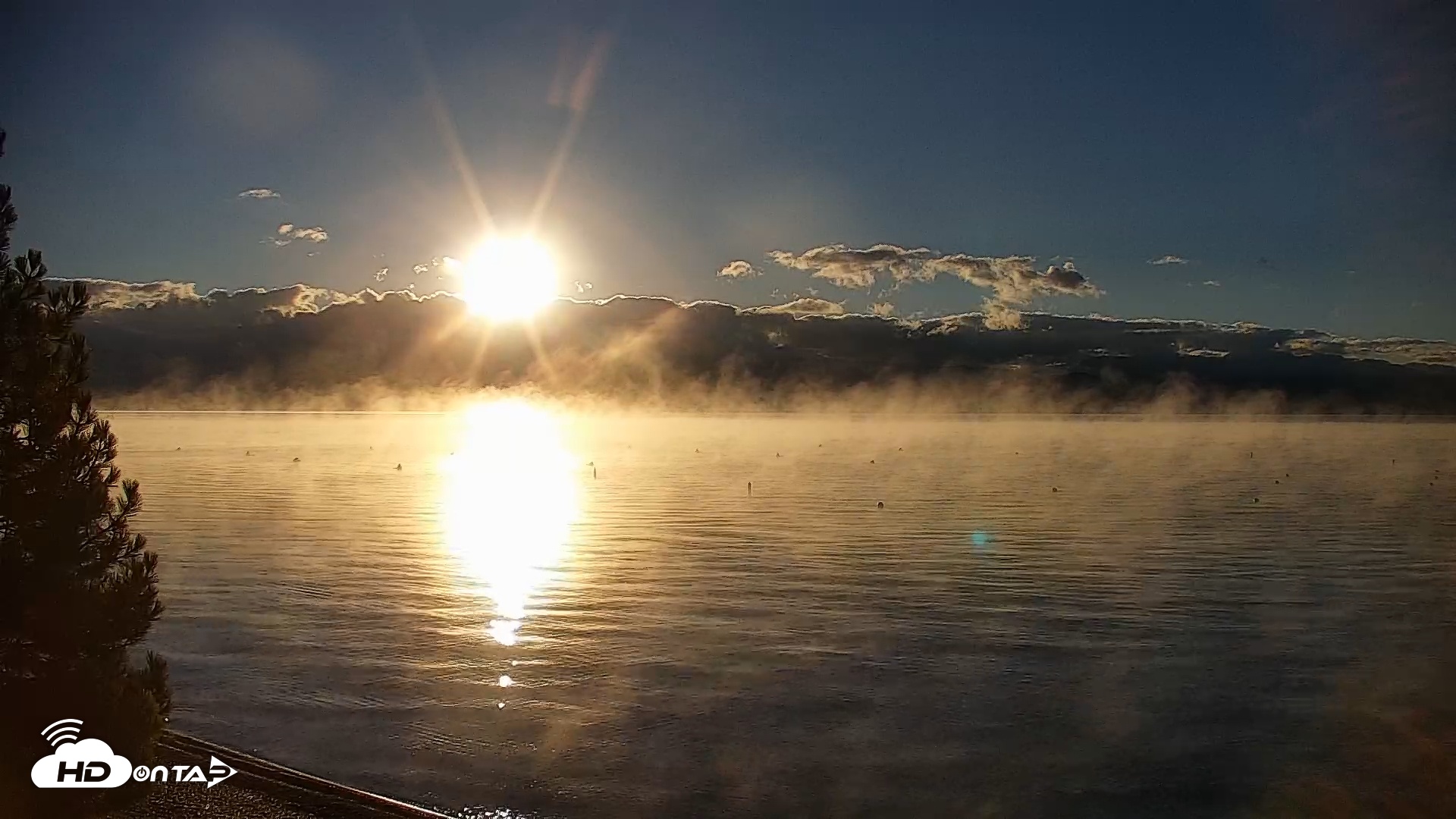 Snapshot of Garwoods Grill and Pier Live Cam taken Oct 16, 2025, 7:44am PDT