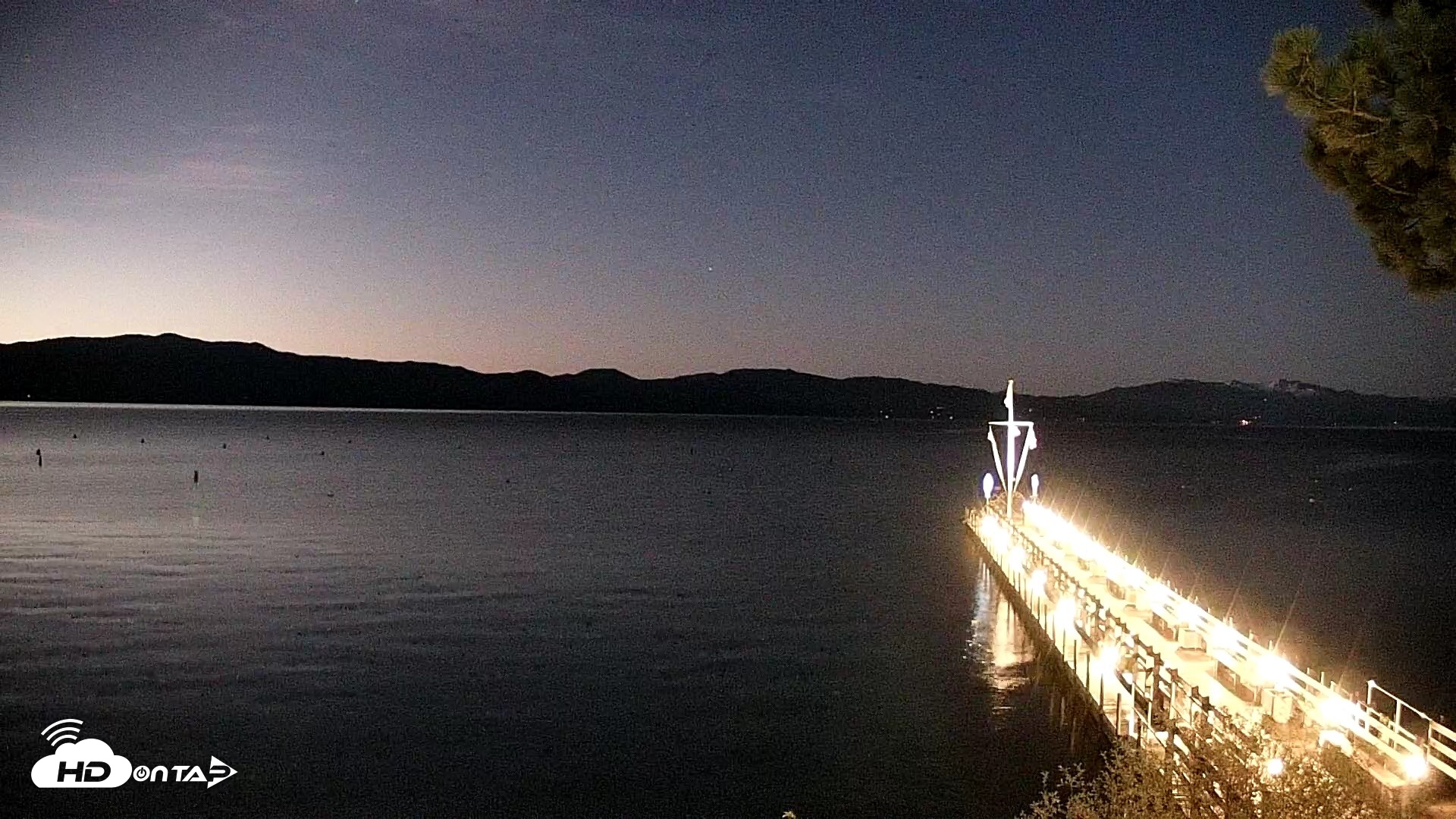 Snapshot of Garwoods Grill and Pier Live Cam taken May 15, 2026, 4:56am PDT