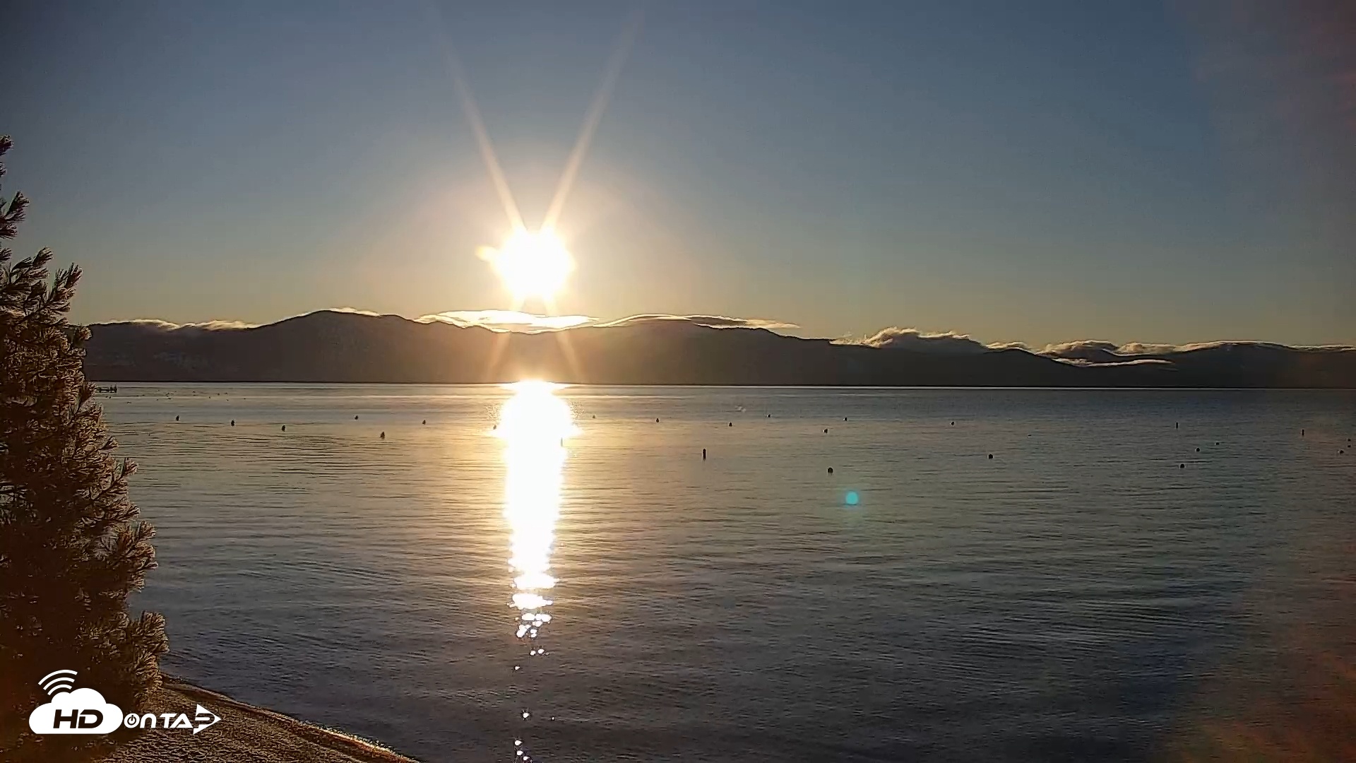 Snapshot of Garwoods Grill and Pier Live Cam taken Feb 20, 2025, 7:16am PST