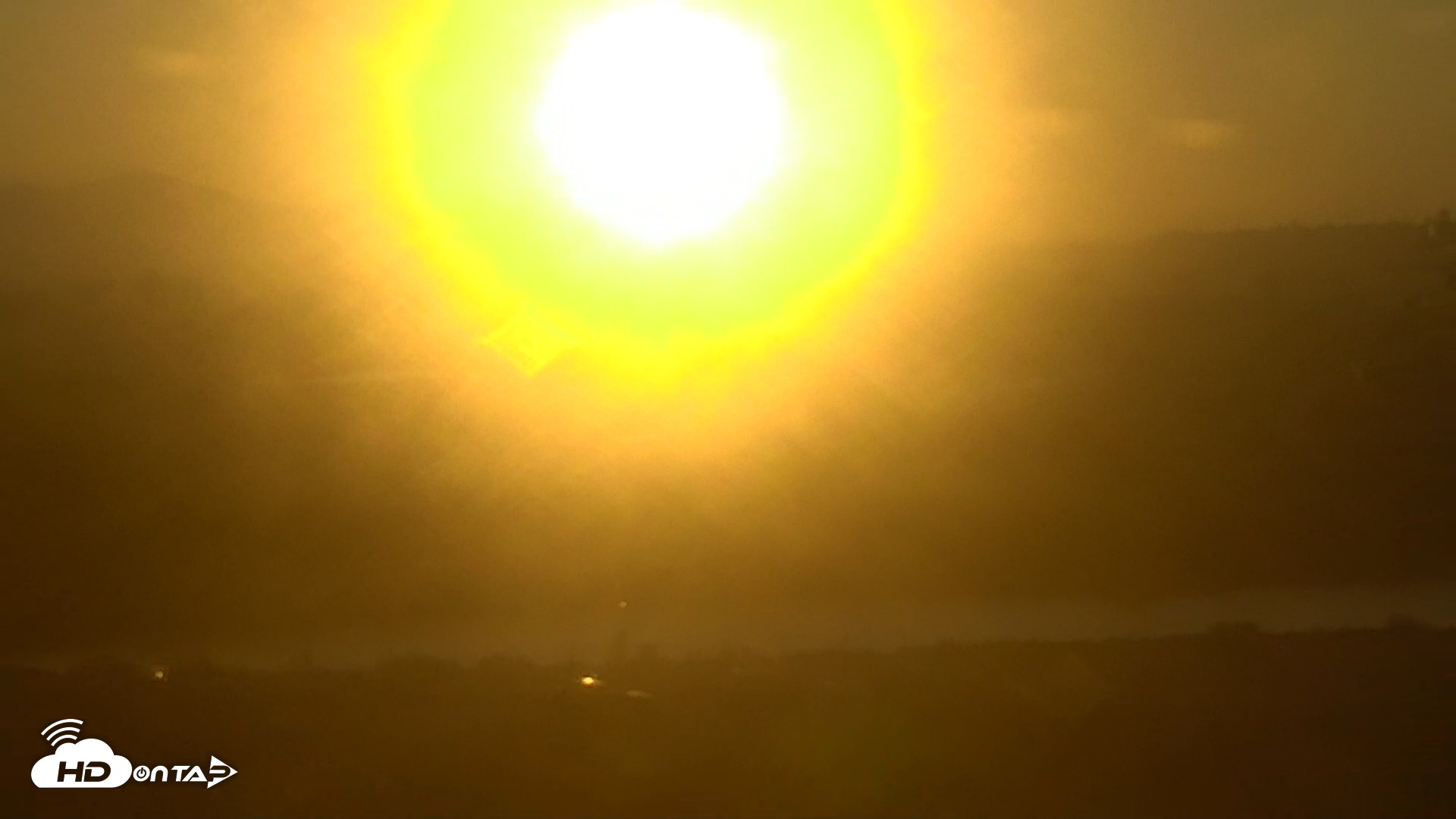 Snapshot of Del Mar's Dog Beach - River Mouth Live Webcam taken Oct 1, 2025, 6:59am PDT