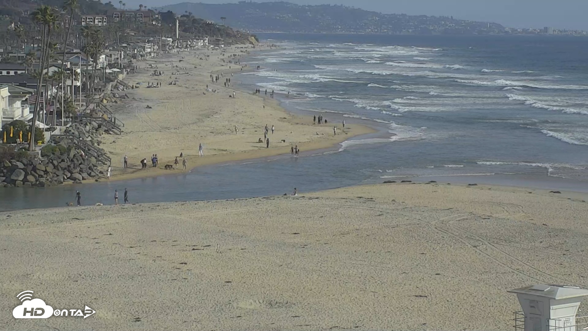 Snapshot of Del Mar's Dog Beach - River Mouth Live Webcam taken May 18, 2025, 5:21pm PDT