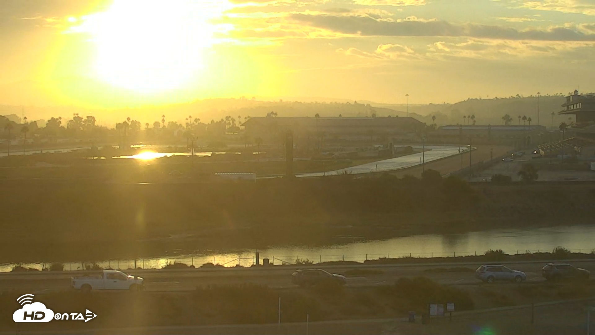 Snapshot of Del Mar's Dog Beach - River Mouth Live Webcam taken Sep 18, 2025, 6:59am PDT