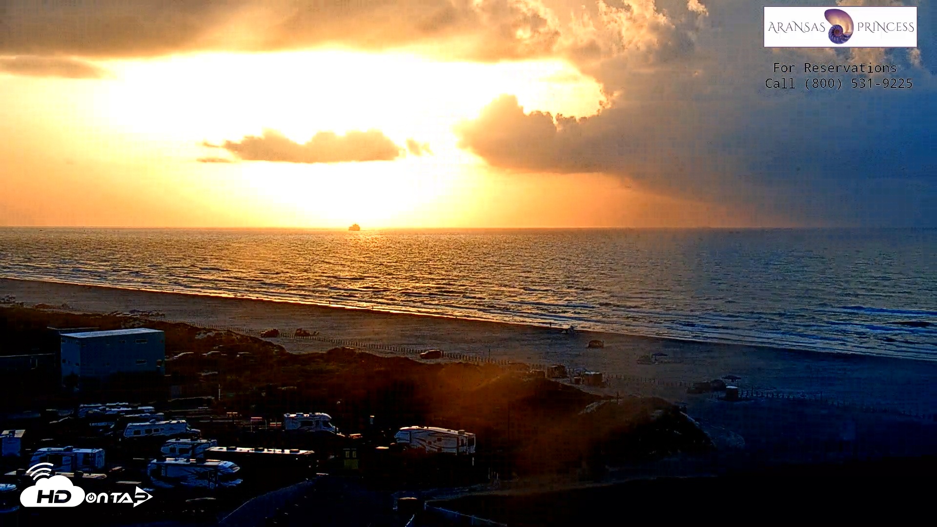 Snapshot of Aransas Princess - Port Aransas Beach Live Webcam taken Jul 27, 2025, 7:06am CDT