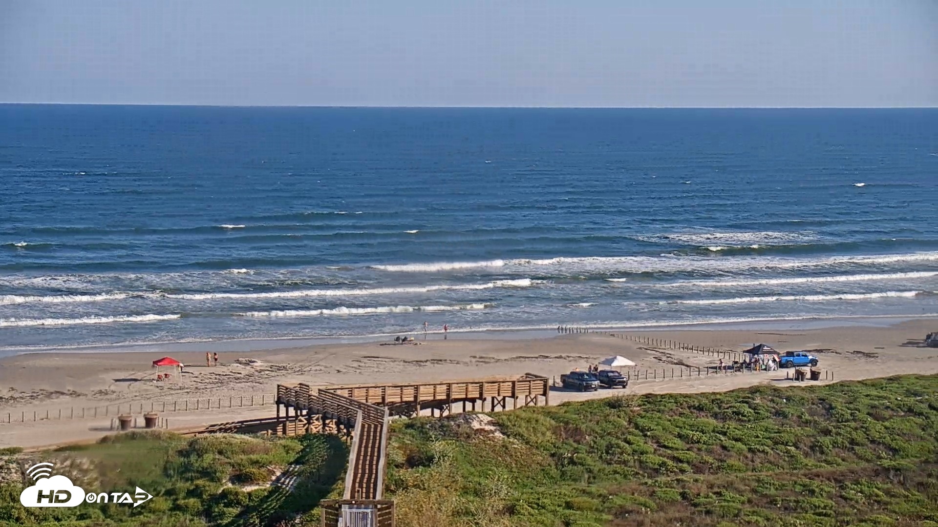 Snapshot of Aransas Princess - Port Aransas Beach Live Webcam taken Oct 8, 2026, 5:13pm CDT