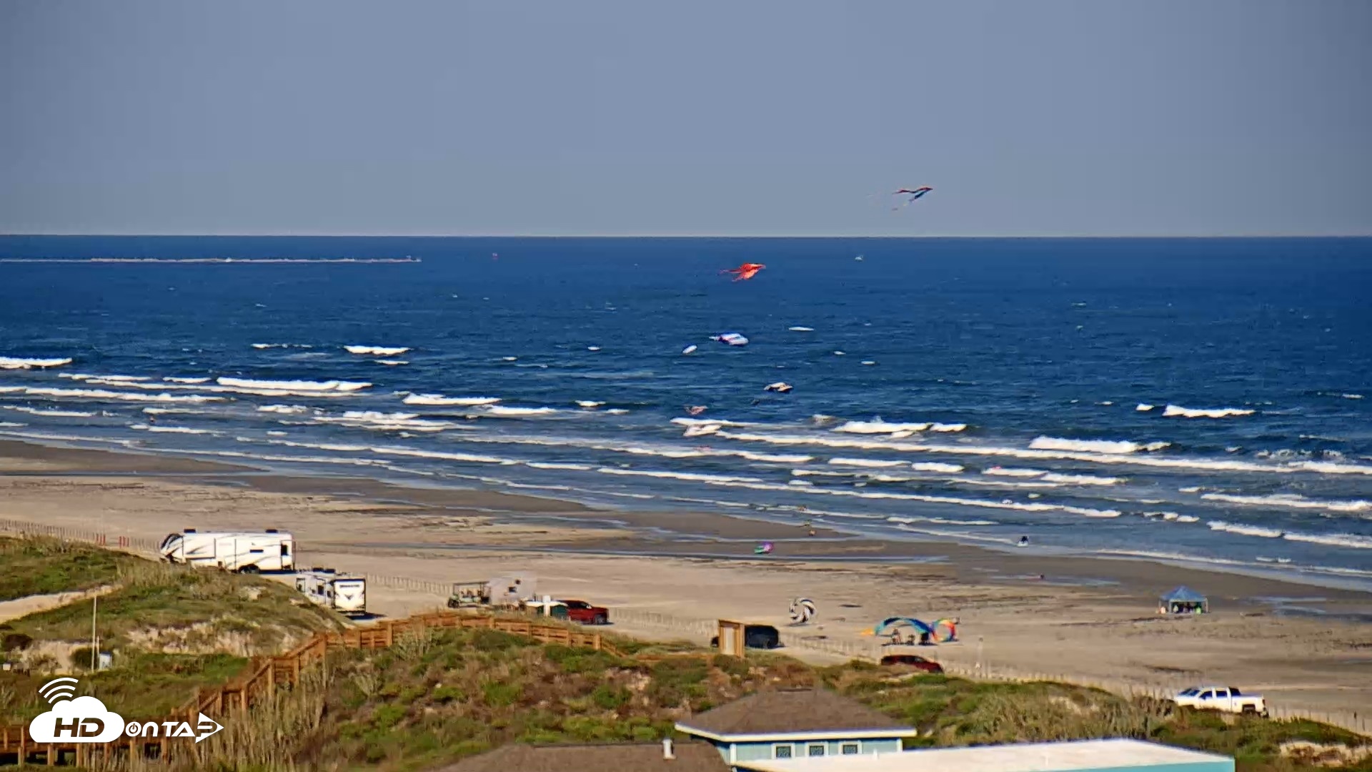 Snapshot of Aransas Princess - Port Aransas Beach Live Webcam taken Oct 8, 2026, 5:14pm CDT