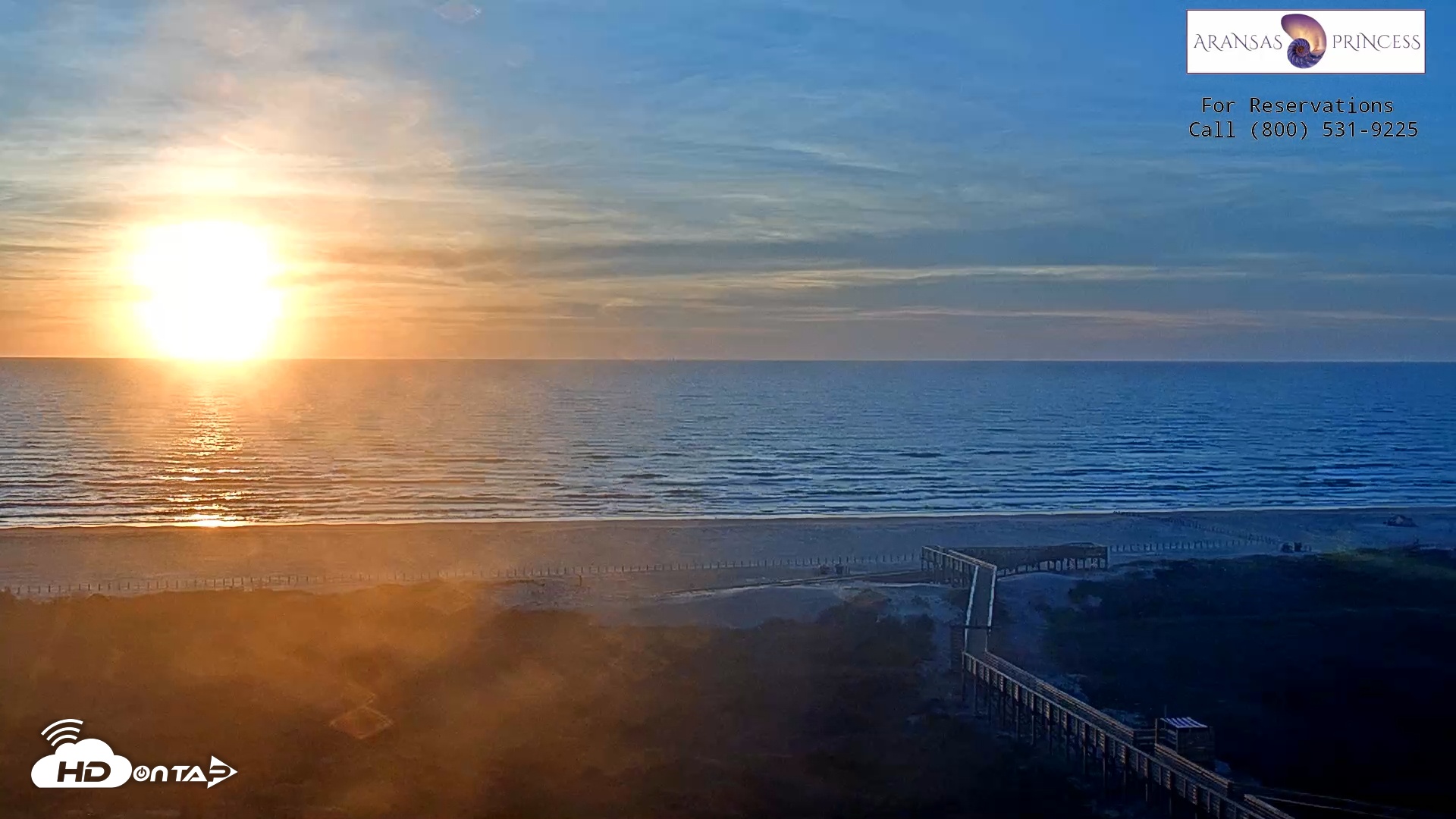 Snapshot of Aransas Princess - Port Aransas Beach Live Webcam taken Dec 10, 2025, 7:21am CST