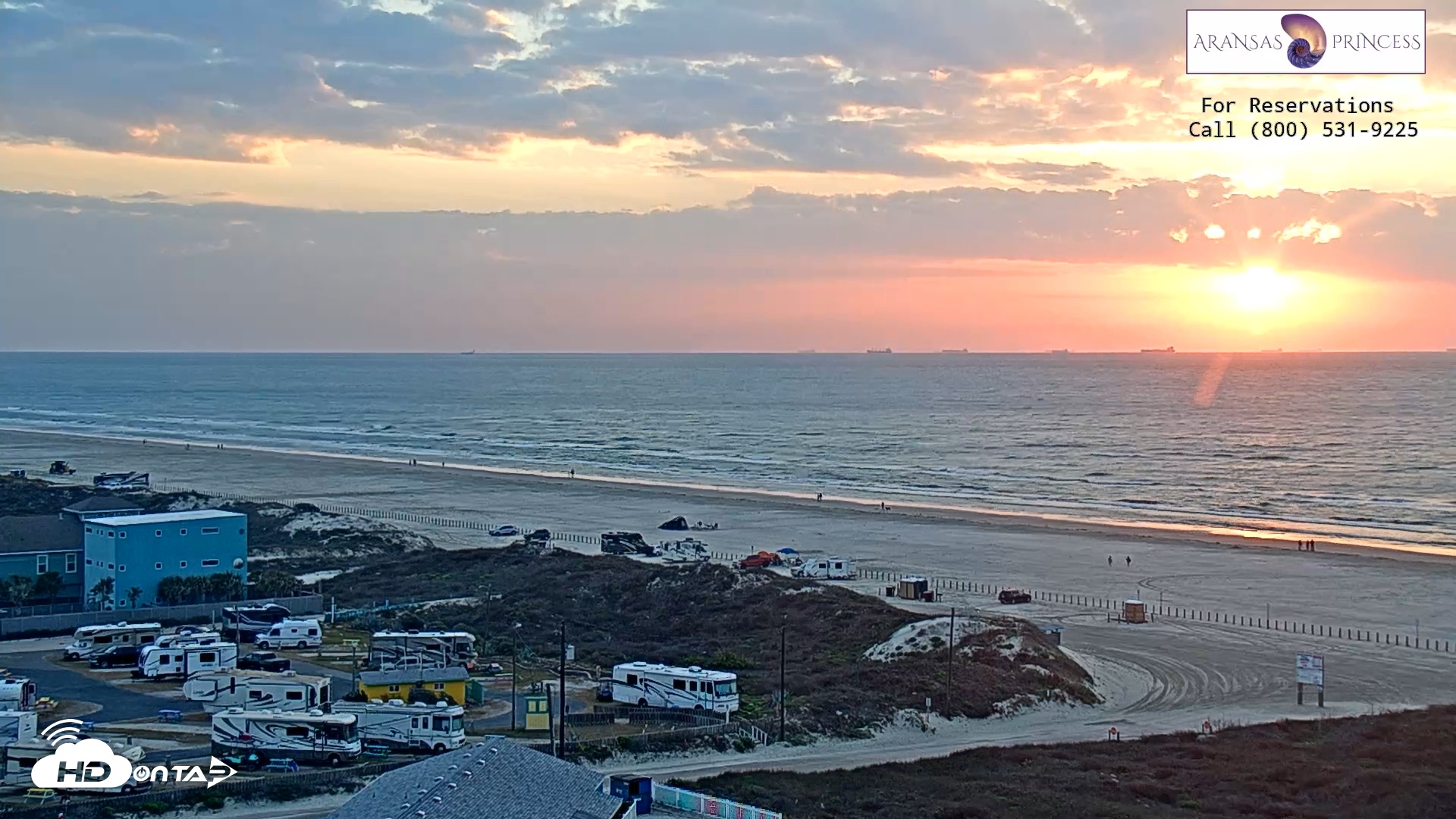 Snapshot of Aransas Princess - Port Aransas Beach Live Webcam taken Mar 28, 2026, 7:33am CDT