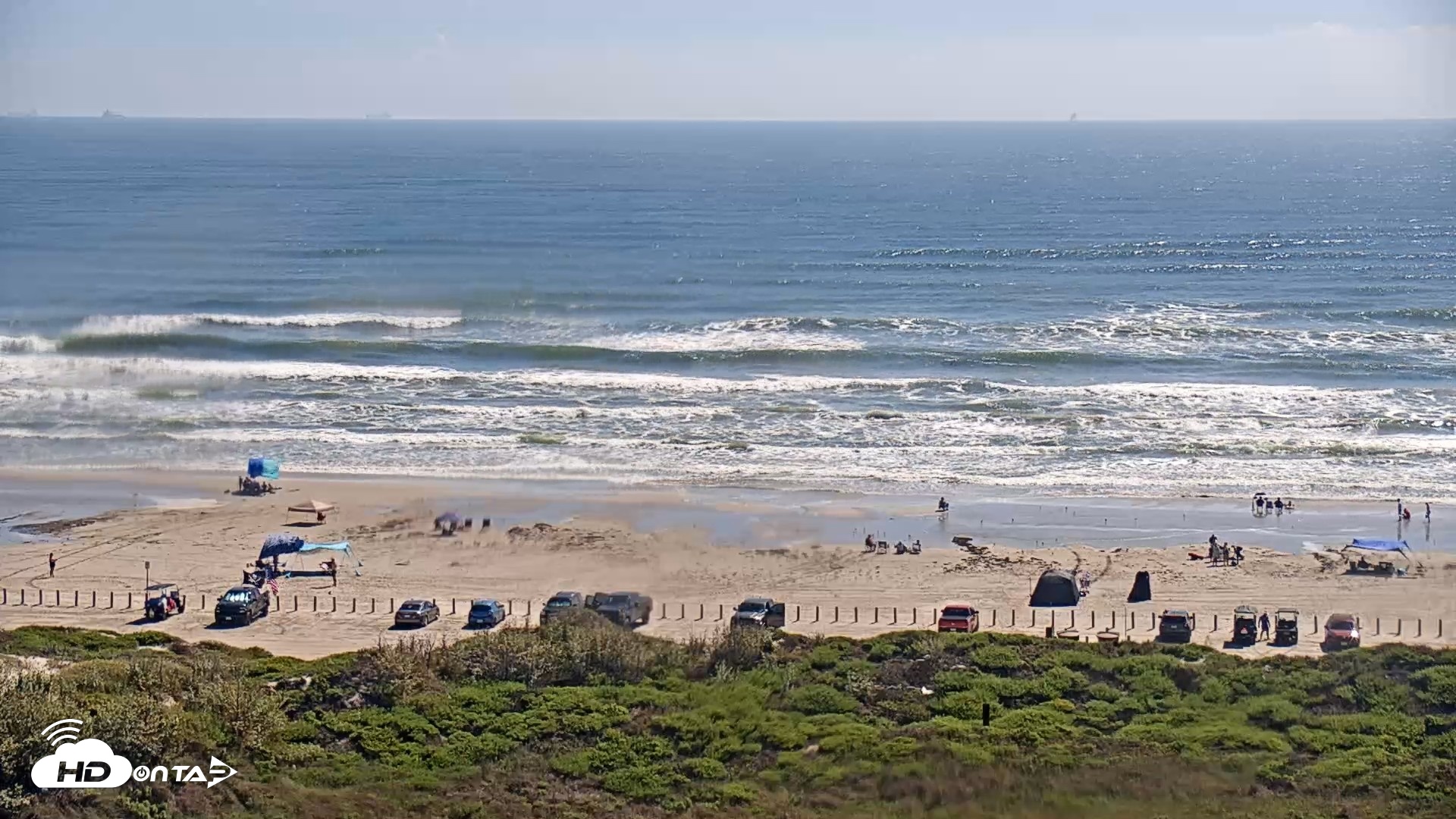 Snapshot of Aransas Princess - Port Aransas Beach Live Webcam taken Oct 9, 2026, 11:51am CDT