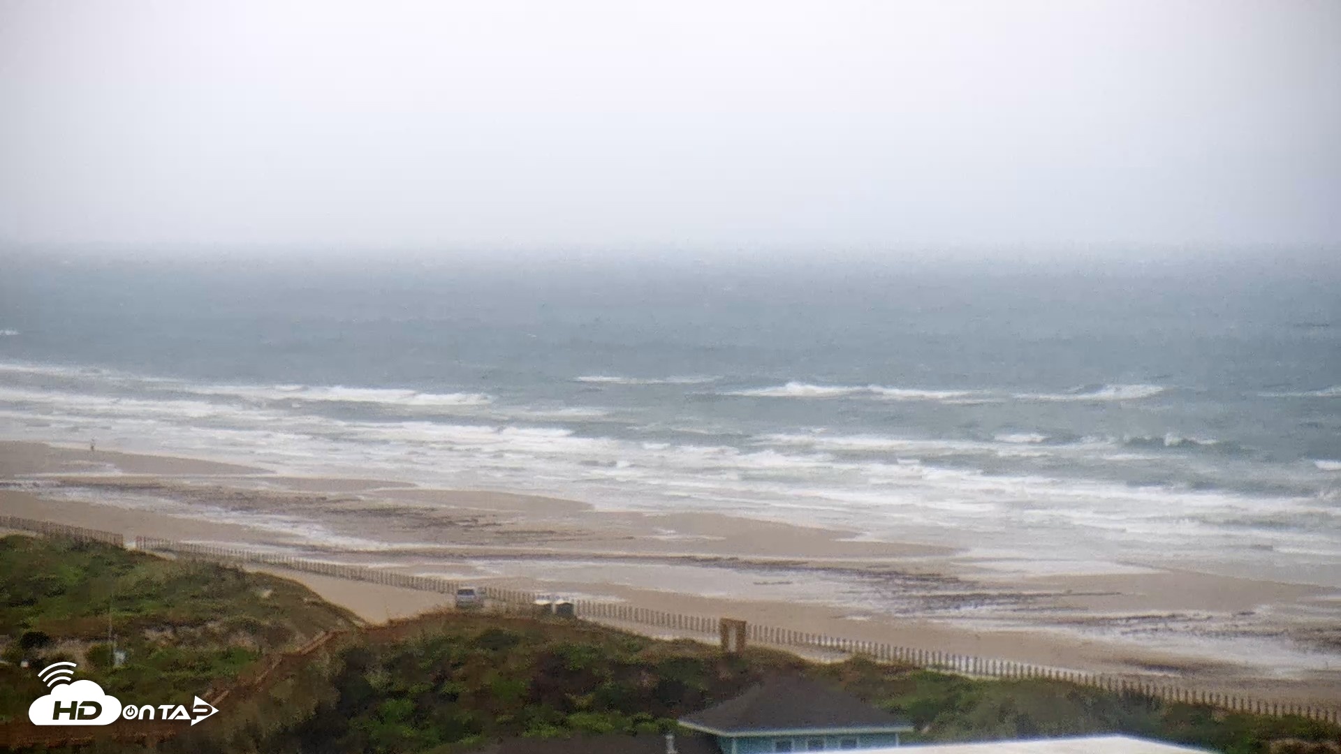 Snapshot of Aransas Princess - Port Aransas Beach Live Webcam taken Oct 4, 2026, 8:06am CDT
