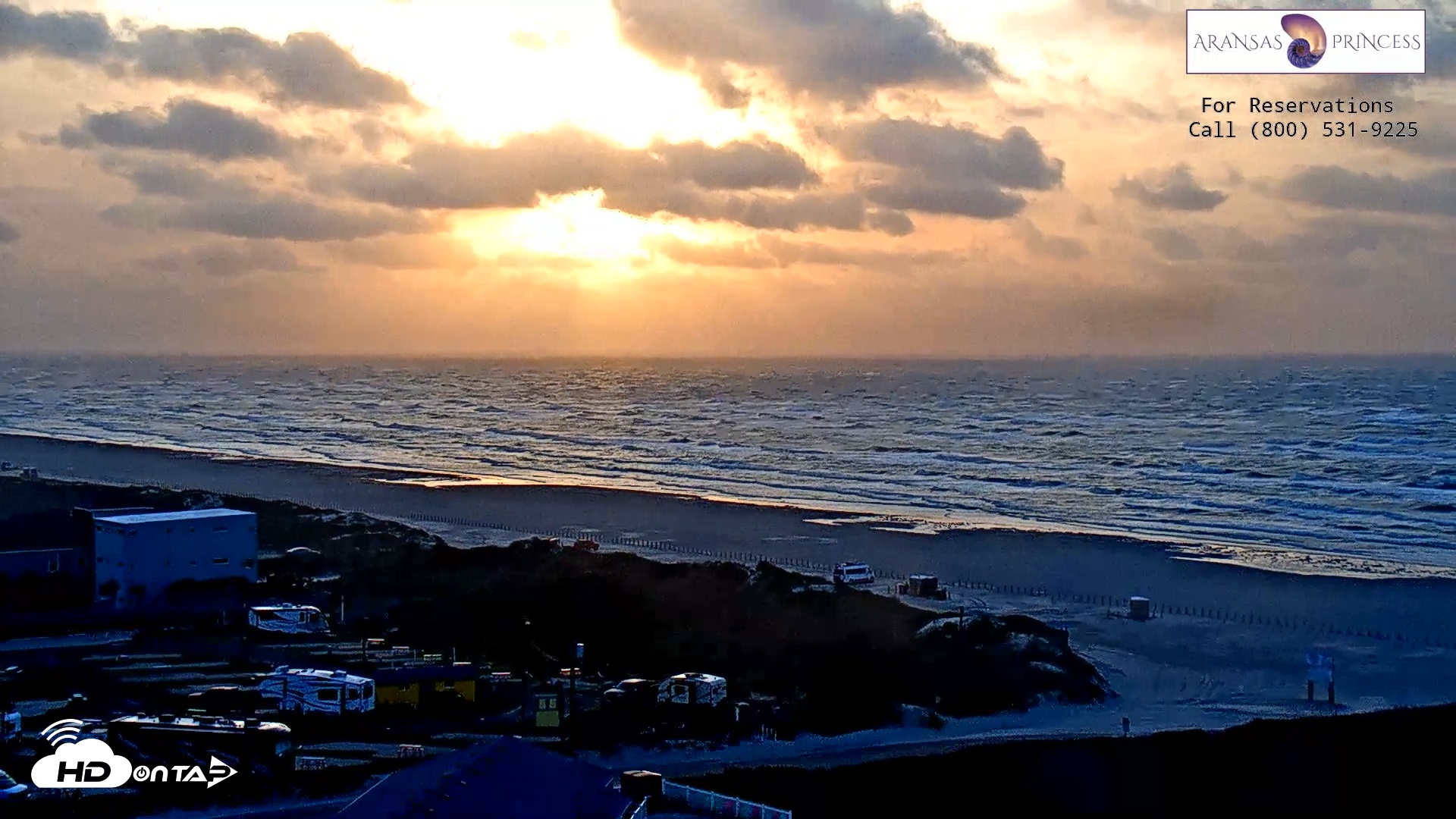 Snapshot of Aransas Princess - Port Aransas Beach Live Webcam taken May 14, 2025, 7:04am CDT