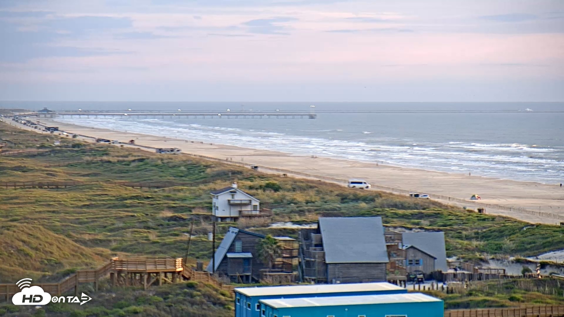 Snapshot of Aransas Princess - Port Aransas Beach Live Webcam taken Oct 19, 2026, 8:02am CDT
