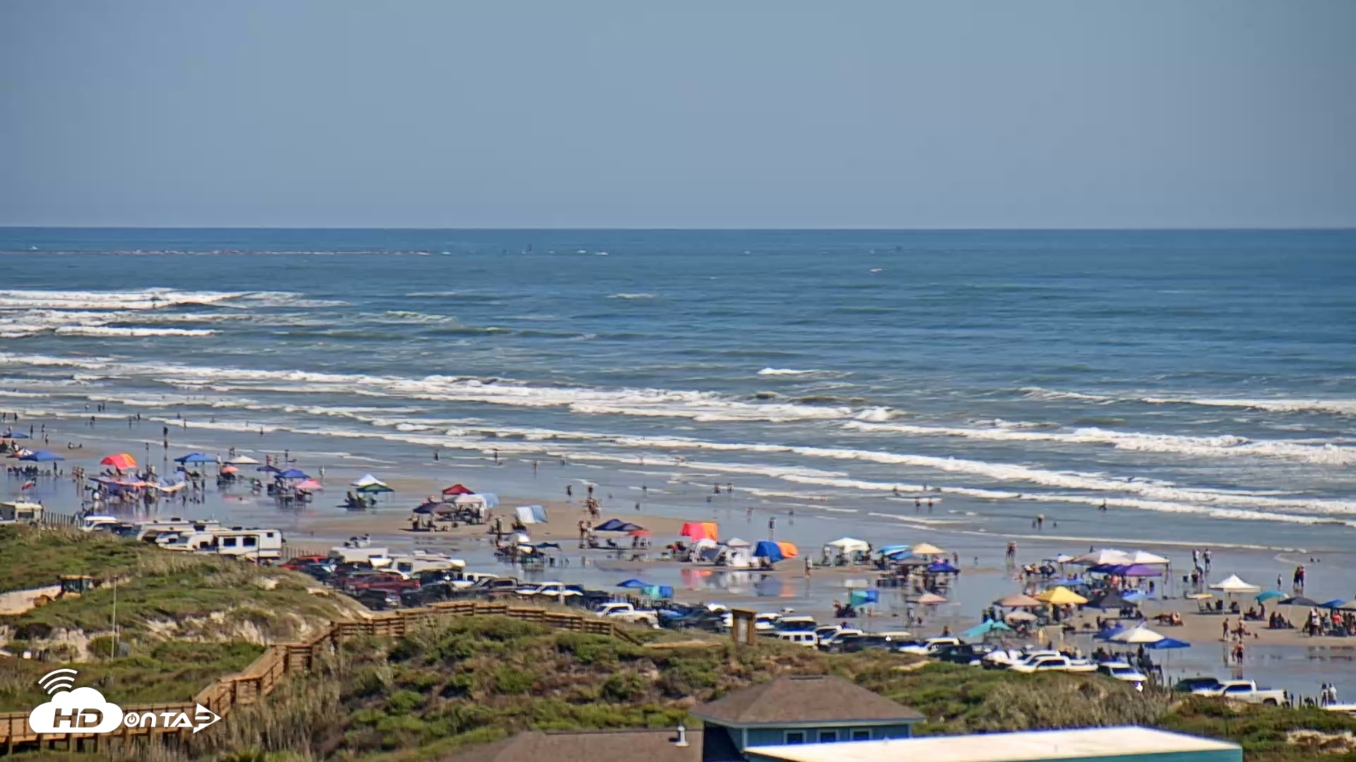 Snapshot of Aransas Princess - Port Aransas Beach Live Webcam taken Oct 10, 2026, 11:57am CDT
