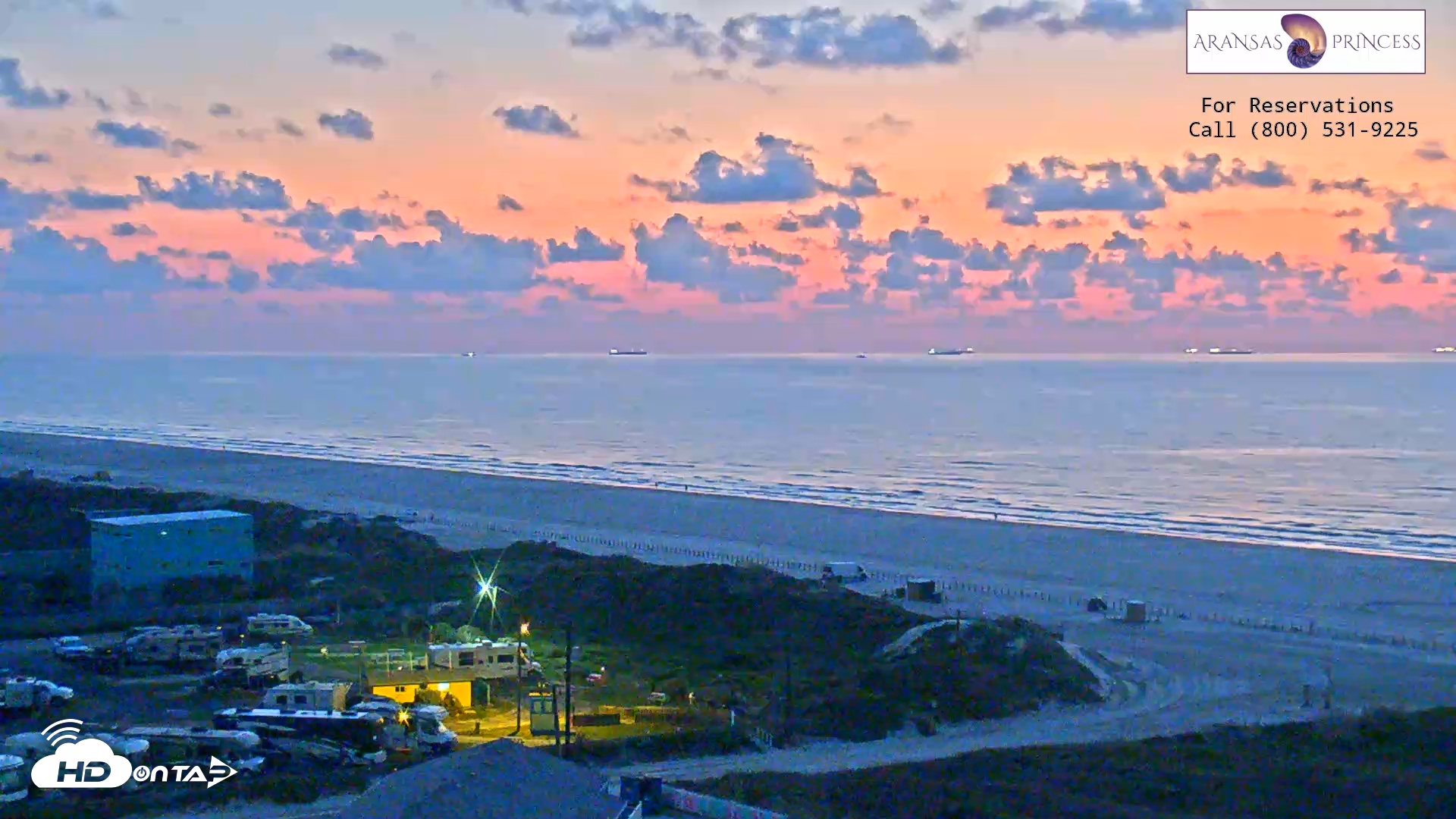 Snapshot of Aransas Princess - Port Aransas Beach Live Webcam taken Oct 2, 2025, 6:55am CDT
