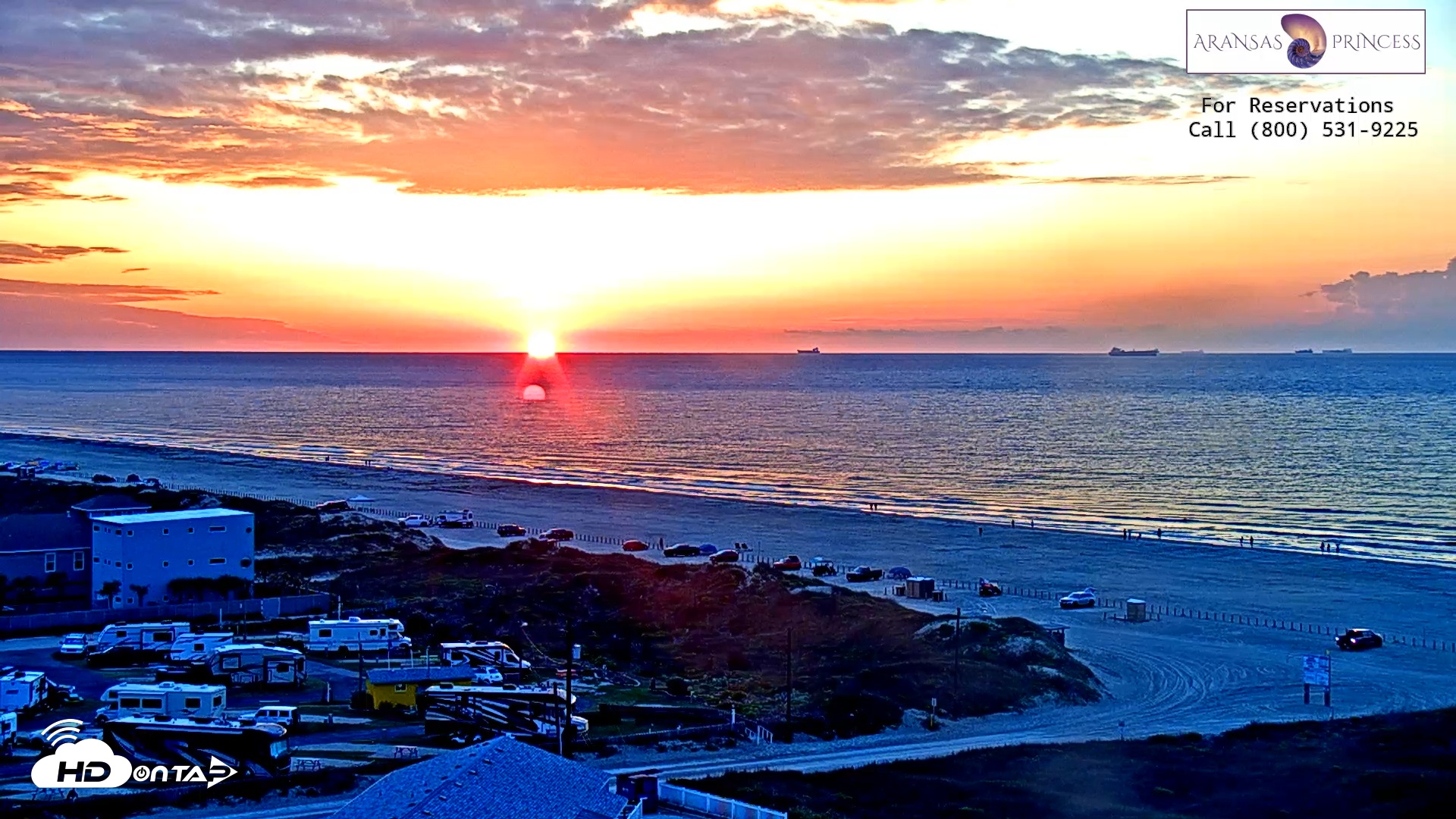 Snapshot of Aransas Princess - Port Aransas Beach Live Webcam taken May 11, 2025, 6:42am CDT