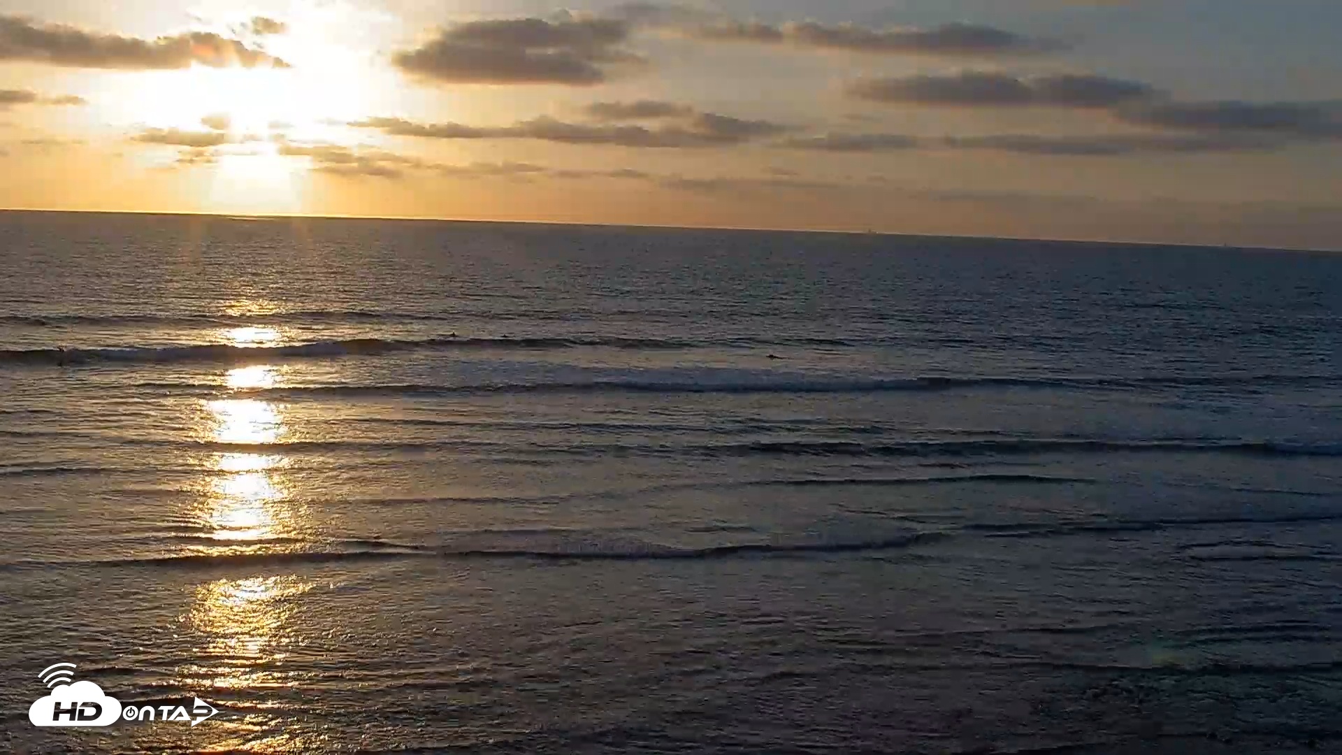 Snapshot of Terramar Point Surf Live Webcam taken Oct 7, 2025, 6:06pm PDT