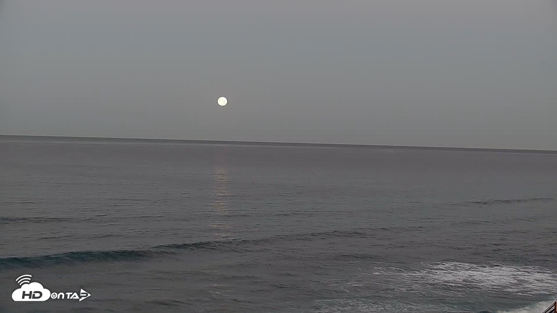 Snapshot of Terramar Point Surf Live Webcam taken Feb 1, 2026, 6:31am PST