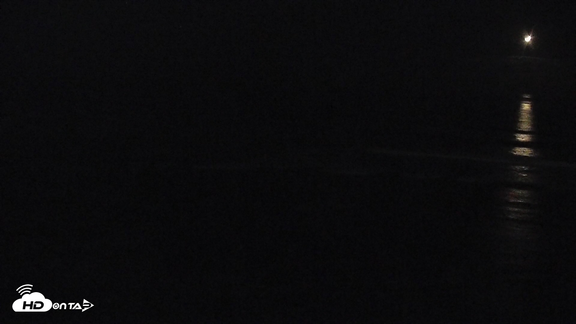 Snapshot of Terramar Point Surf Live Webcam taken Nov 24, 2025, 7:47pm PST
