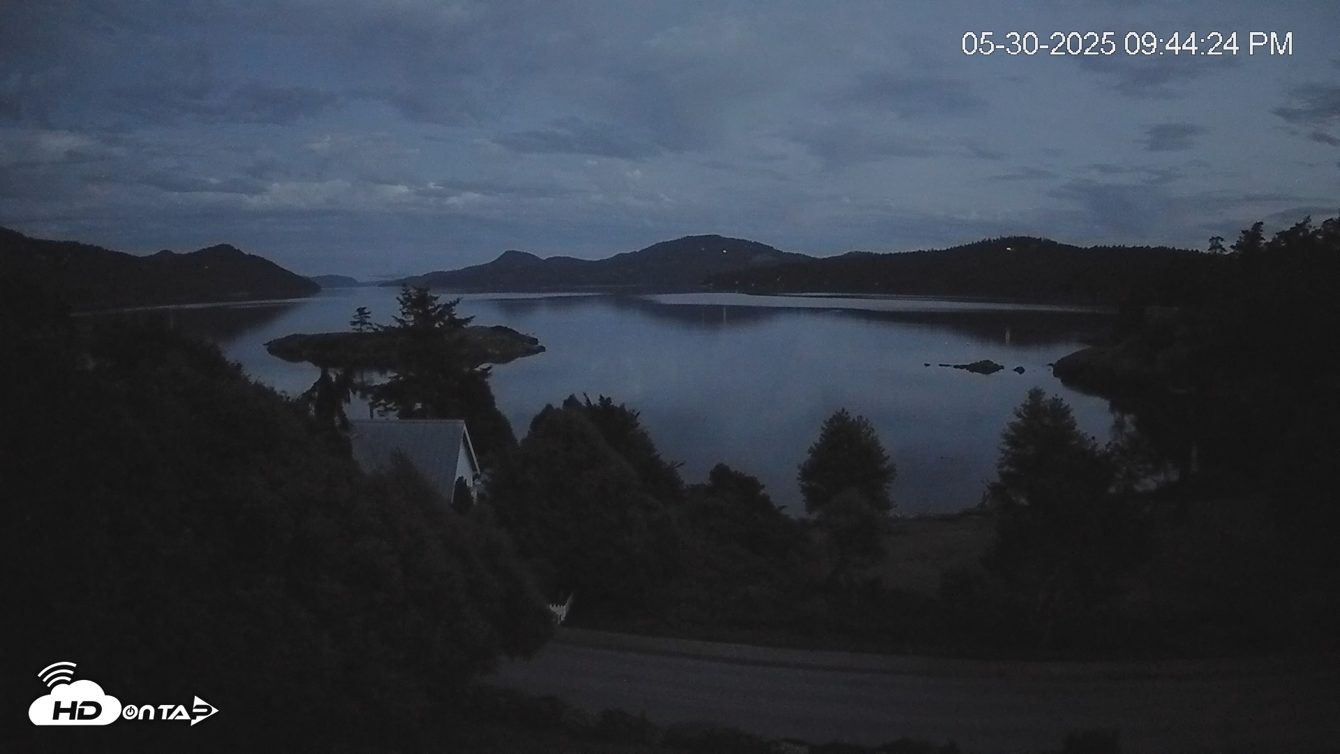Snapshot of The Landmark On Orcas Island Live Webcam taken May 30, 2025, 9:44pm PDT